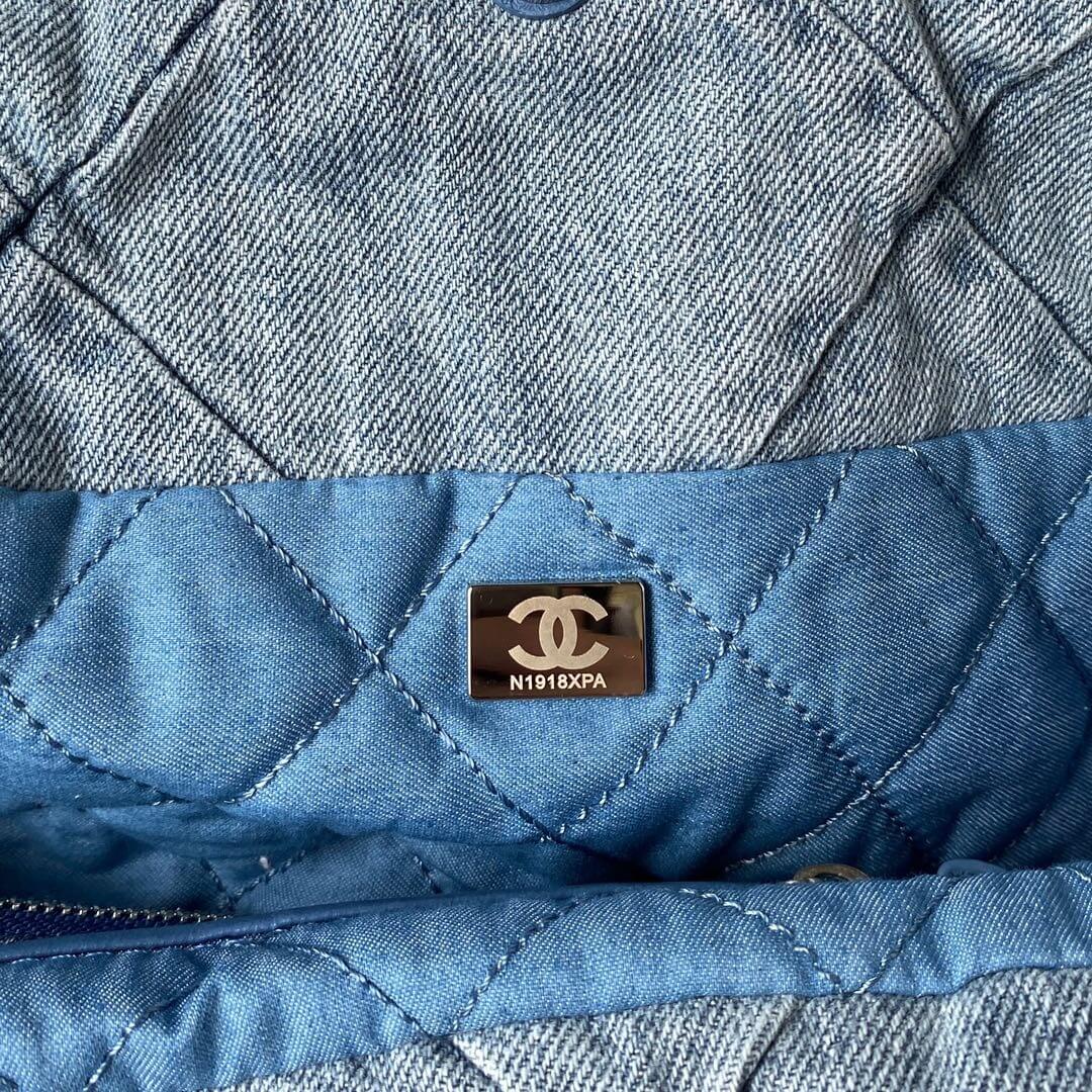 Chanel 22 Washed Denim Shoulder HandBag Blue - Image 5