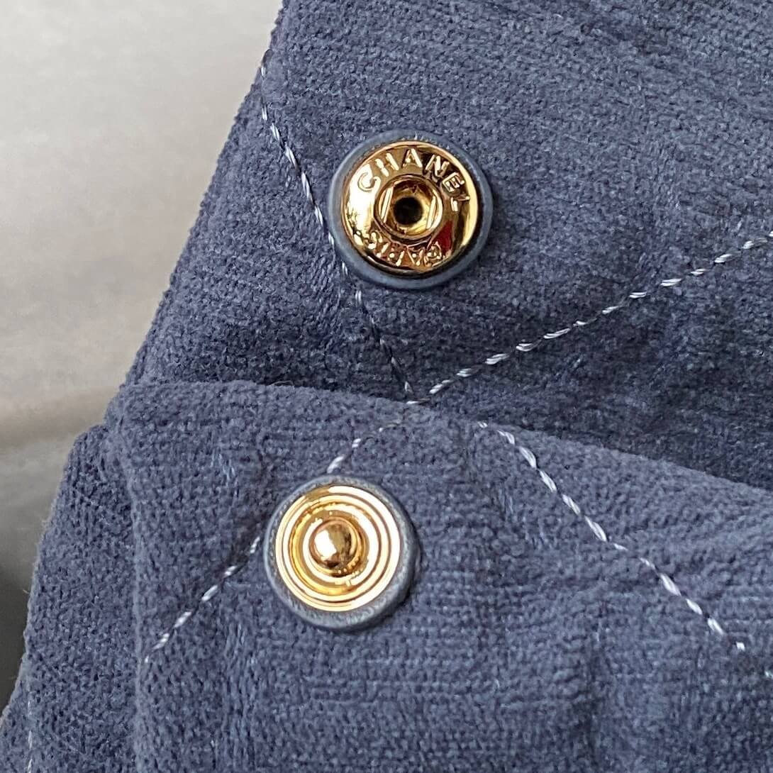 Chanel 22 Small - Medium Jacquard fabric Shopping Shoulder Handbag - Image 23