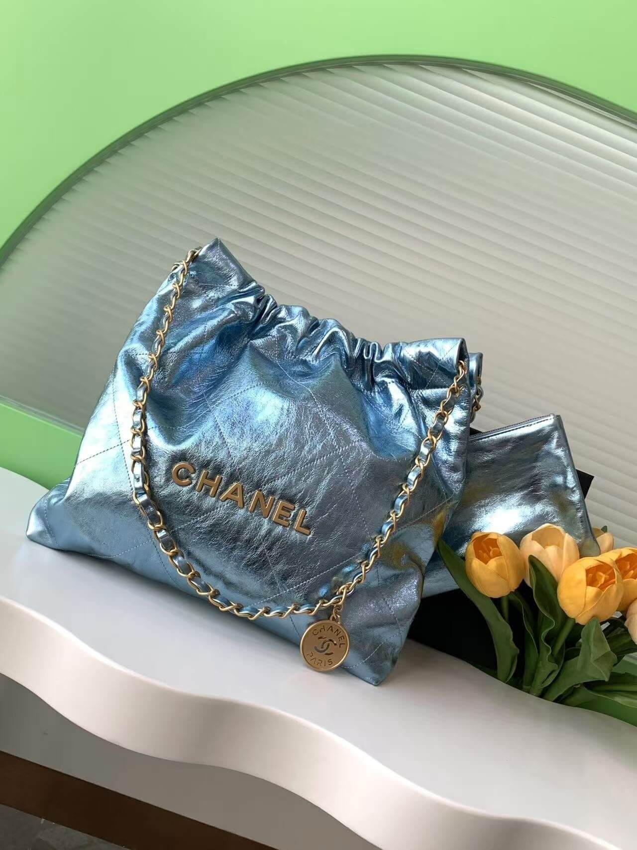 Chanel 22 Mini - Small - Medium Metallic Calfskin Leather Shoulder Handbag - Image 91