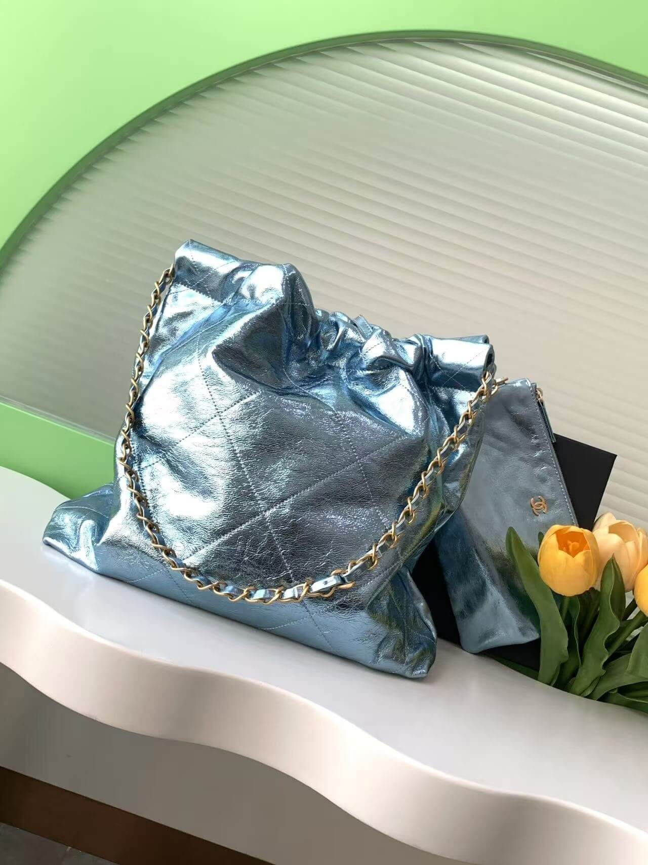 Chanel 22 Mini - Small - Medium Metallic Calfskin Leather Shoulder Handbag - Image 92