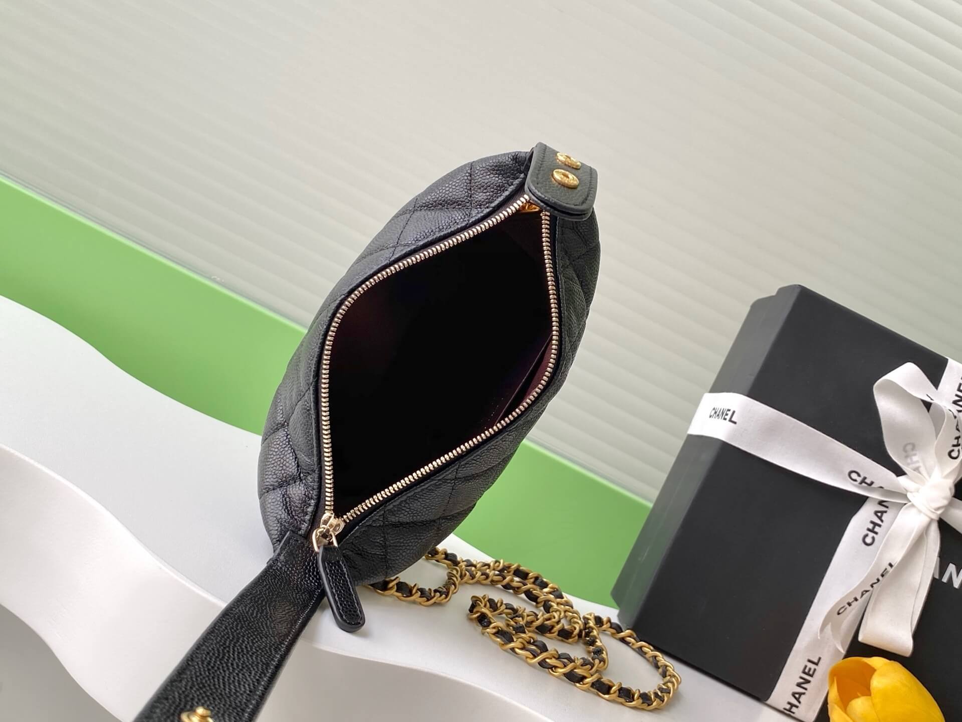 Chanel 25C Small Hobo Grained Caviar Leather Shoulder Crossbody Handbag - Image 21