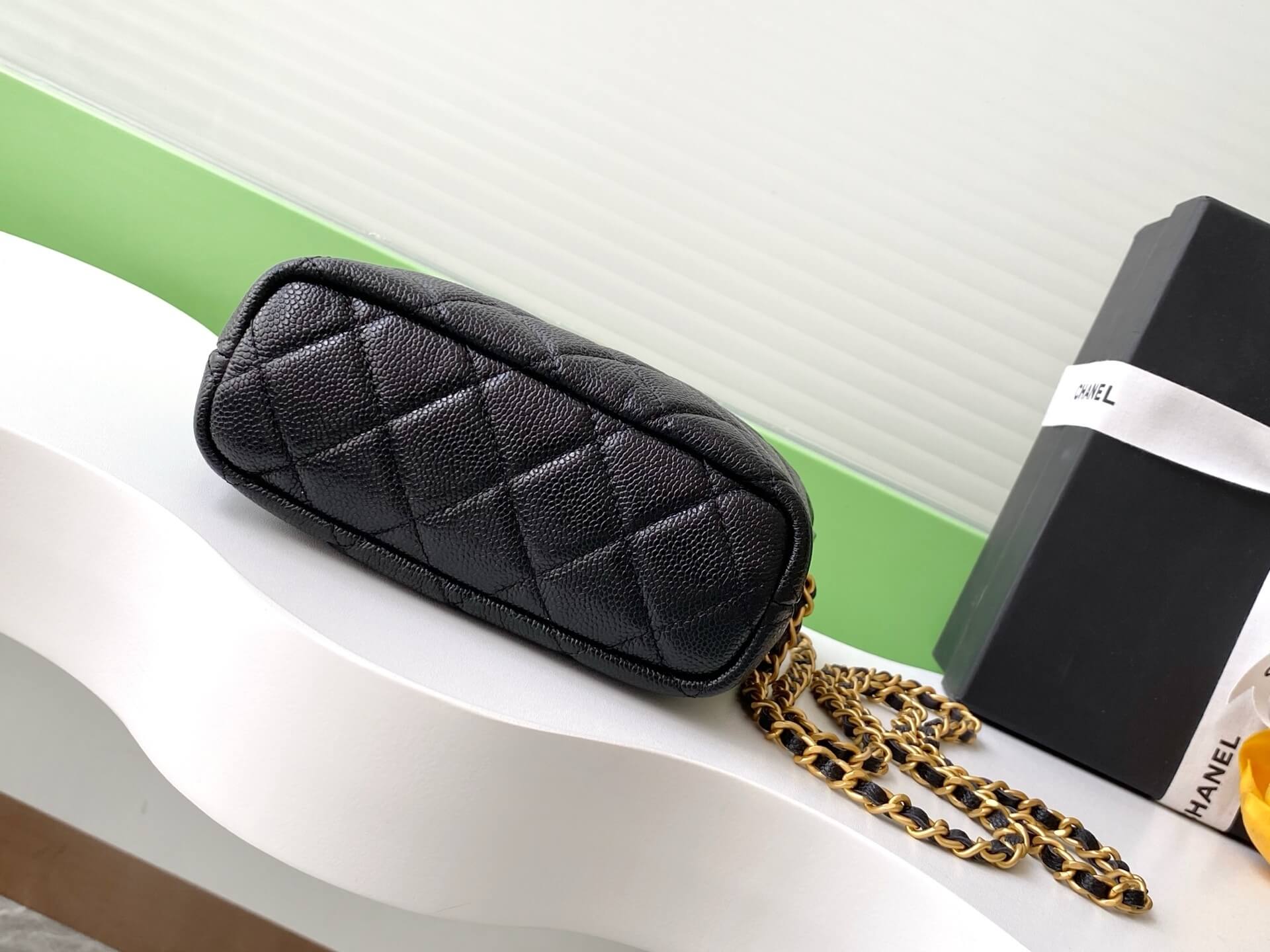 Chanel 25C Small Hobo Grained Caviar Leather Shoulder Crossbody Handbag - Image 27