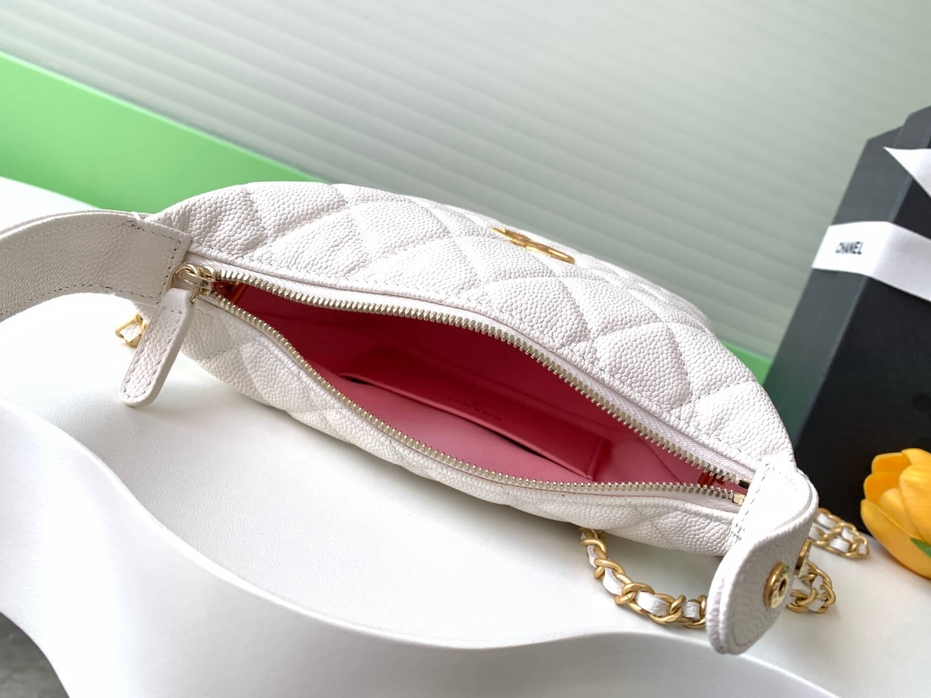 Chanel 25C Small Hobo Grained Caviar Leather Shoulder Crossbody Handbag - Image 39