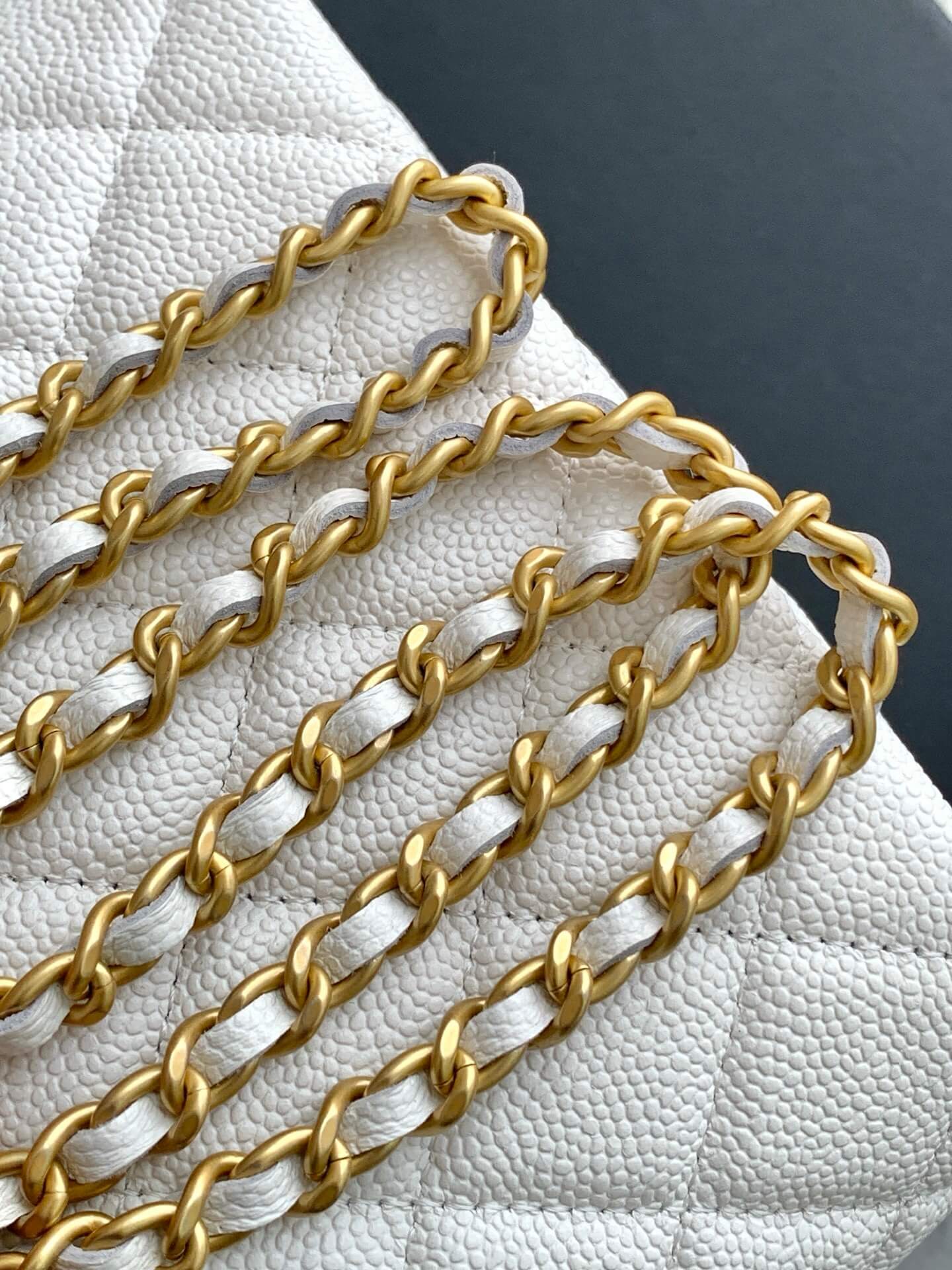 Chanel 25C Small Hobo Grained Caviar Leather Shoulder Crossbody Handbag - Image 42