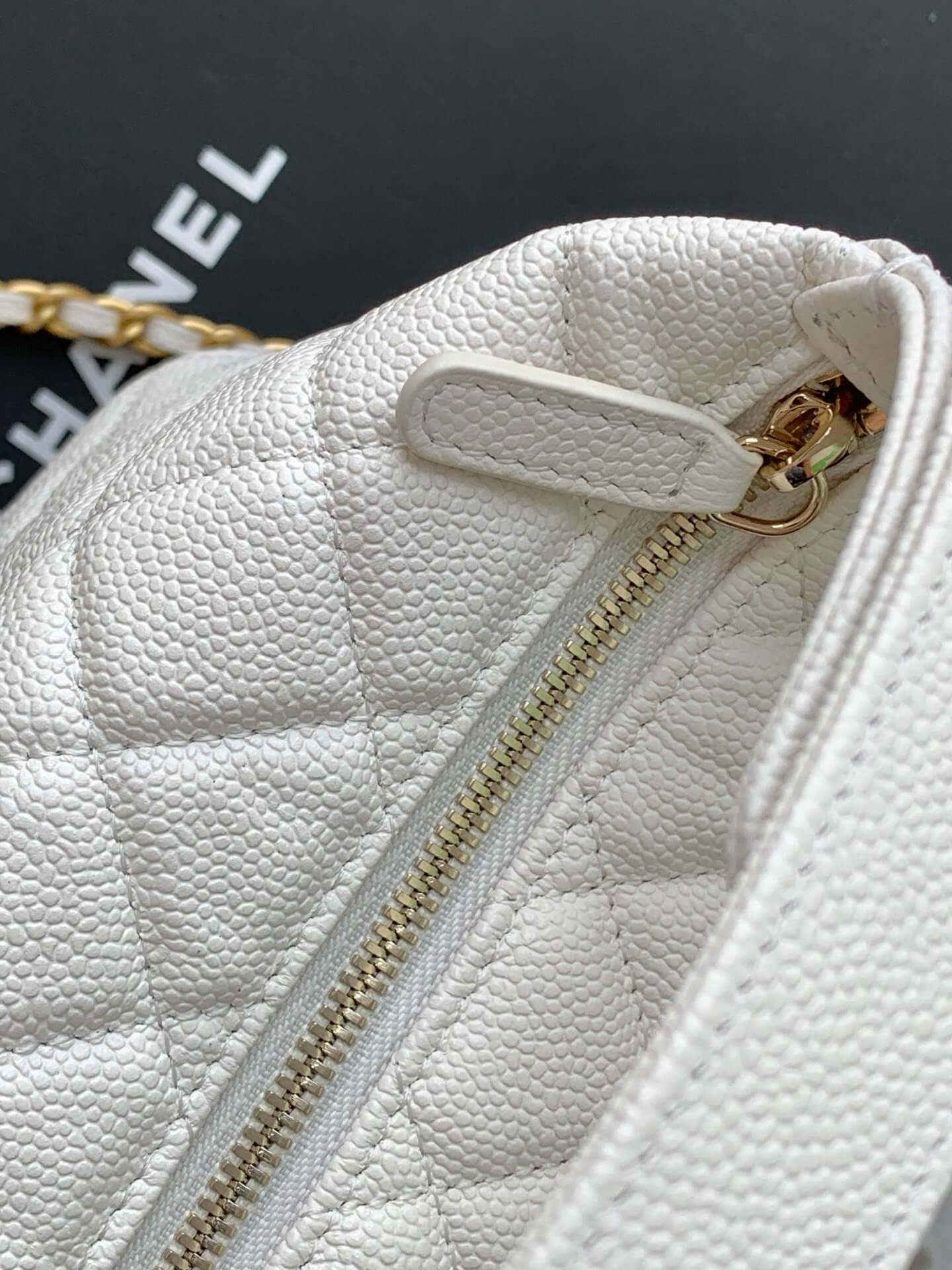 Chanel 25C Small Hobo Grained Caviar Leather Shoulder Crossbody Handbag - Image 41