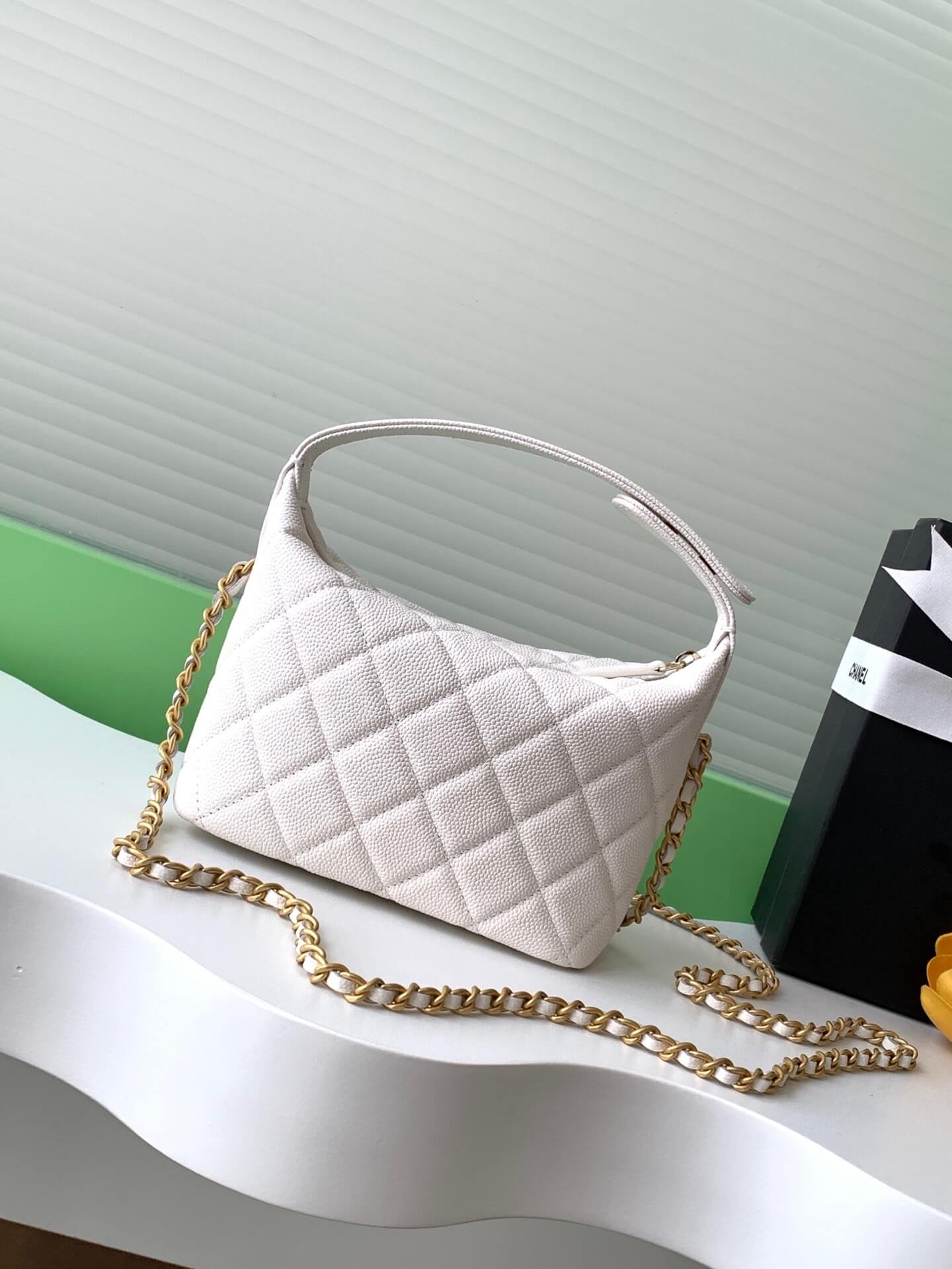 Chanel 25C Small Hobo Grained Caviar Leather Shoulder Crossbody Handbag - Image 38