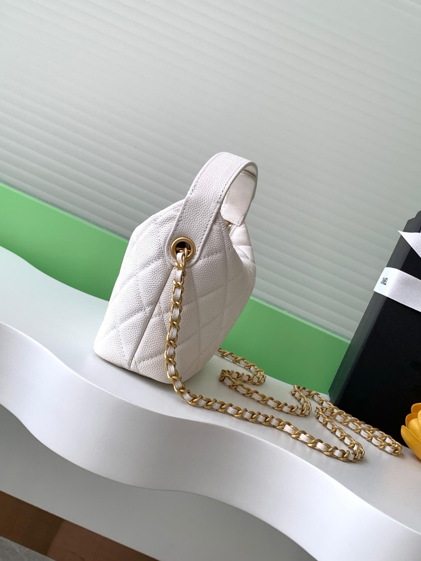 Chanel 25C Small Hobo Grained Caviar Leather Shoulder Crossbody Handbag - Image 43