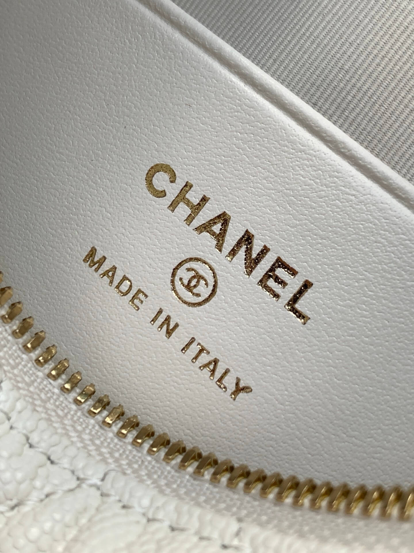 Chanel 25C Small Hobo Grained Caviar Leather Shoulder Crossbody Handbag - Image 48