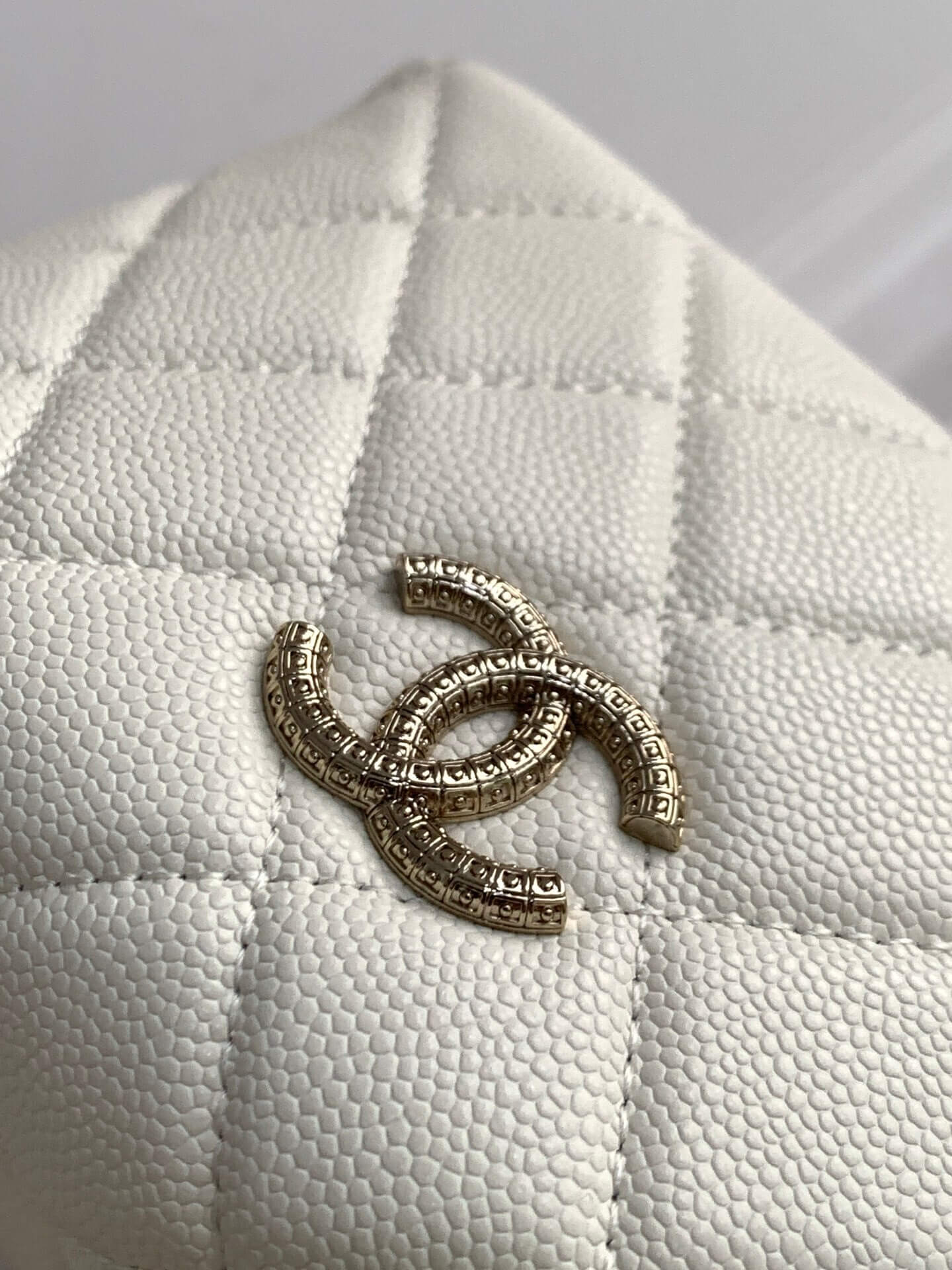 Chanel 25C Small Hobo Grained Caviar Leather Shoulder Crossbody Handbag - Image 49