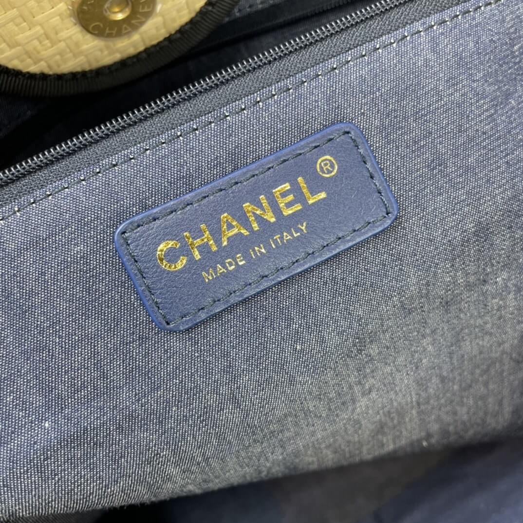 Chanel Caviar Tote Shopping Shoulder HandBag Beige/Black - Black - Image 4