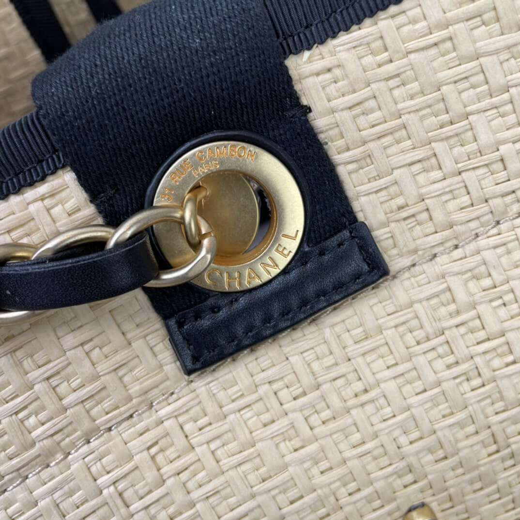 Chanel Caviar Tote Shopping Shoulder HandBag Beige/Black - Black - Image 6