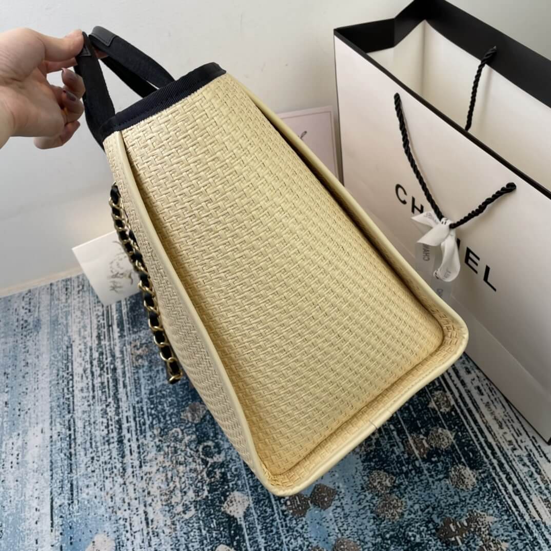 Chanel Caviar Tote Shopping Shoulder HandBag Beige/Black - Black - Image 8