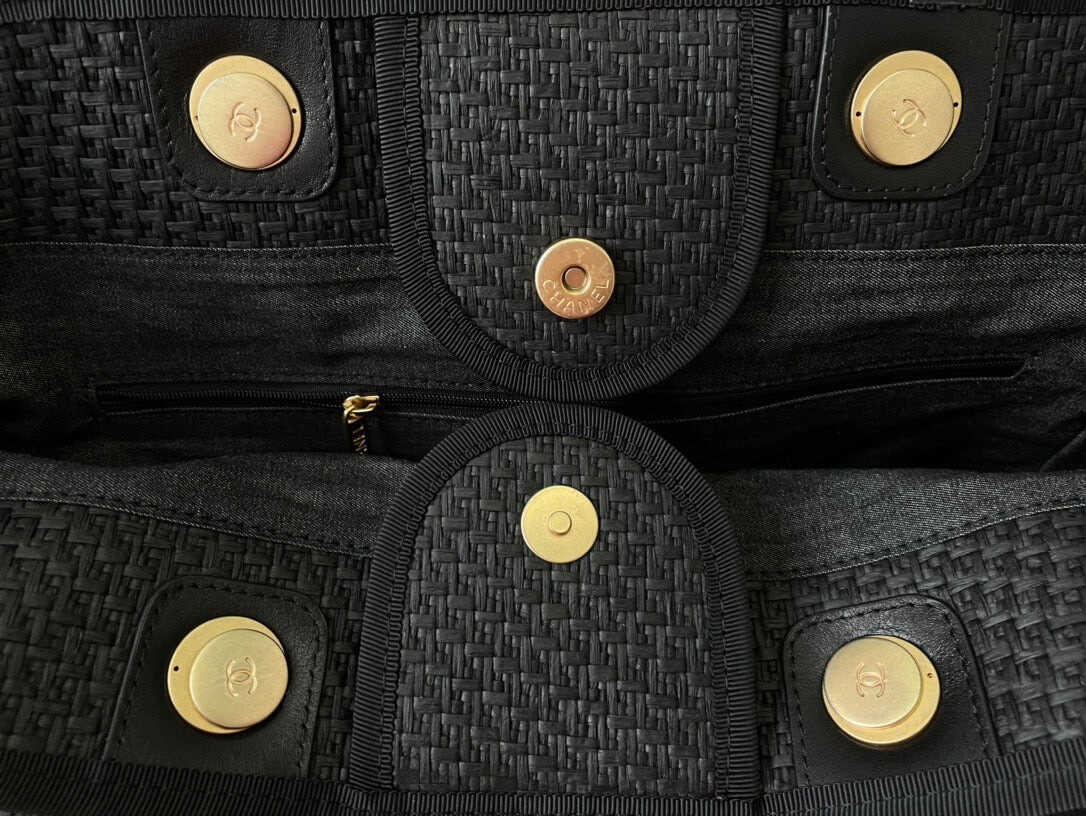 Chanel Caviar Tote Shopping Shoulder HandBag Beige/Black - Black - Image 12