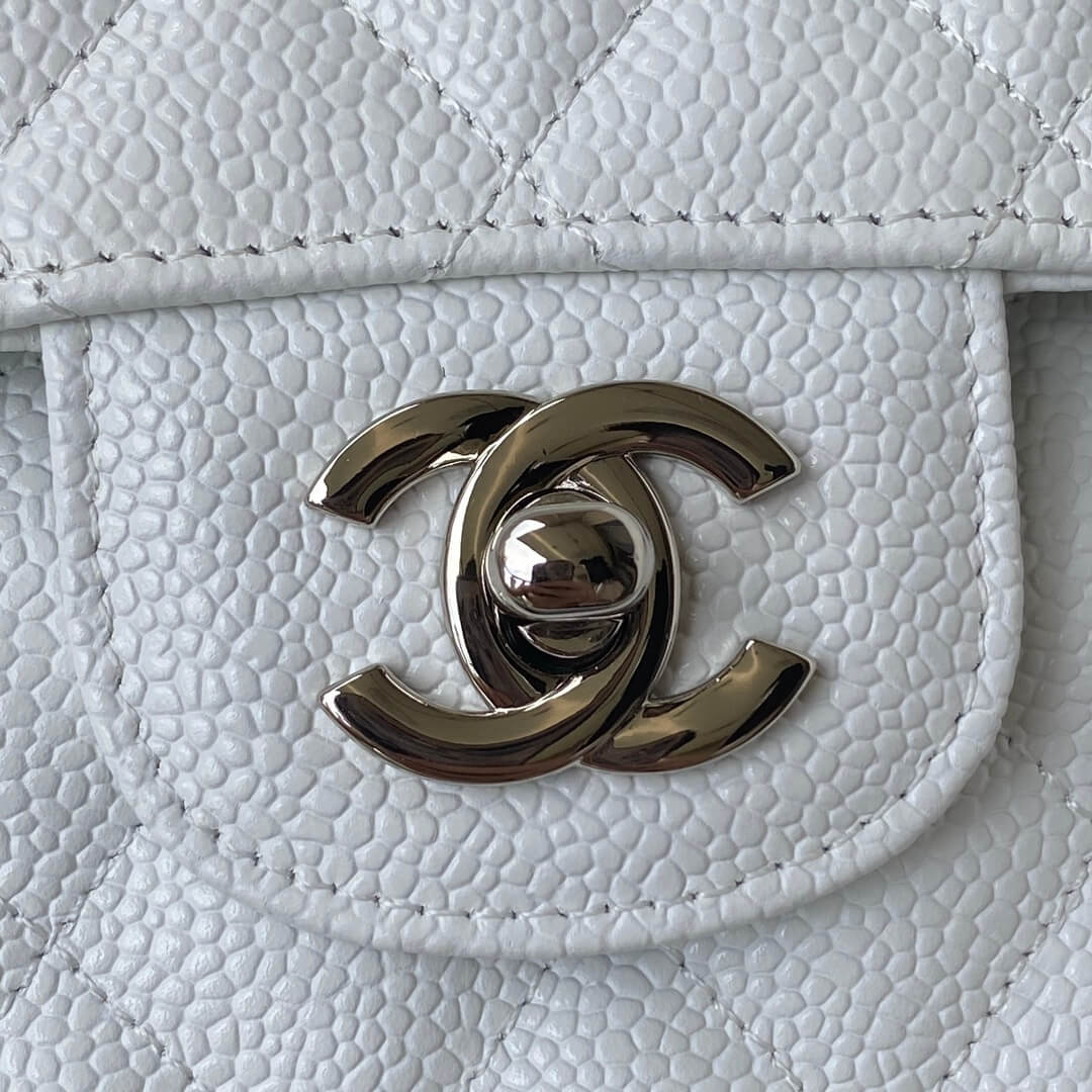Chanel Classic 11.12 Double Flap Medium Quilted Caviar Leather Shoulder Handbag - Image 6