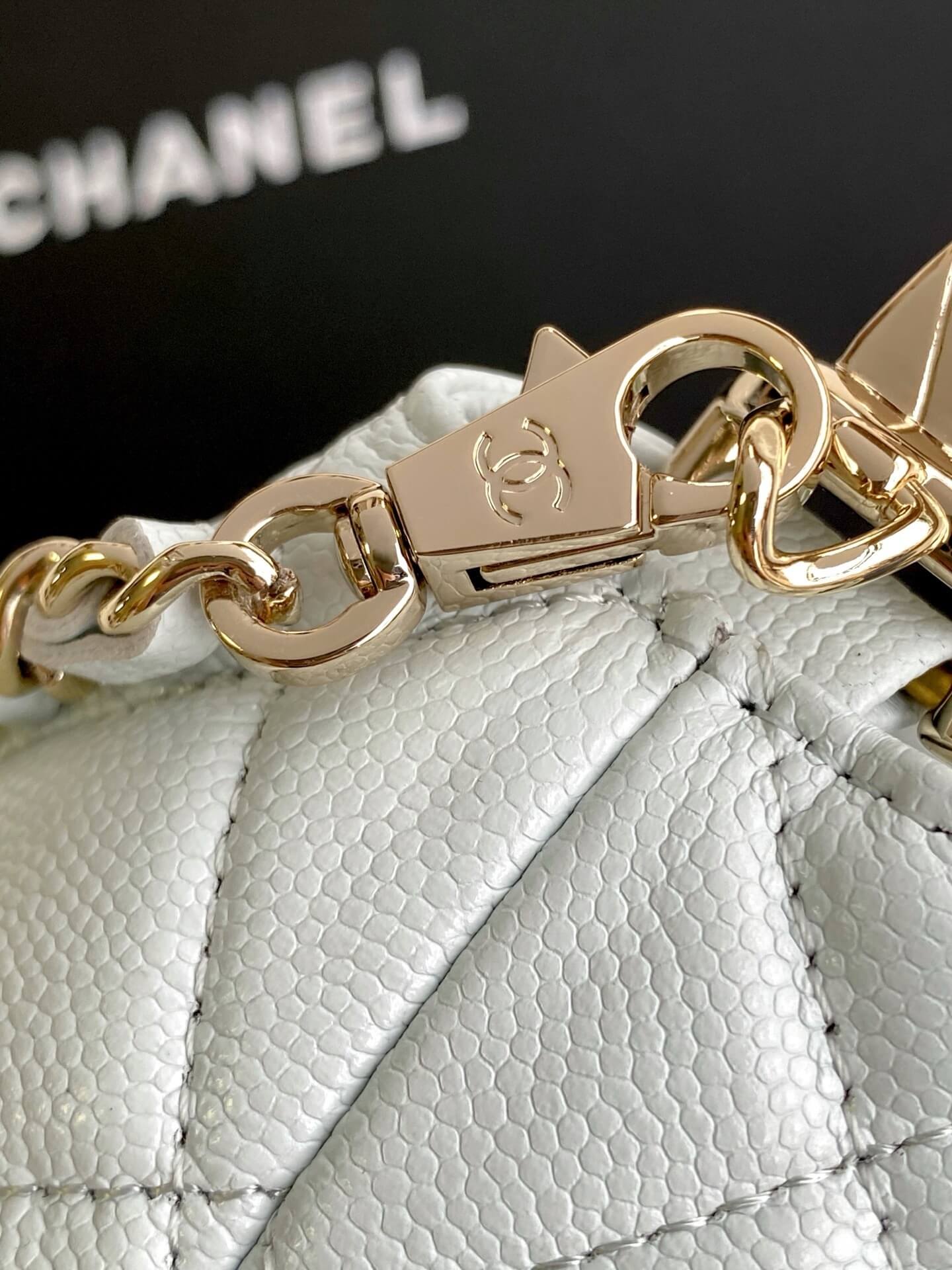 Chanel Coco Crush Handle Clutch With Chain Caviar Leather Shoulder Crossbody Handbag - Image 33