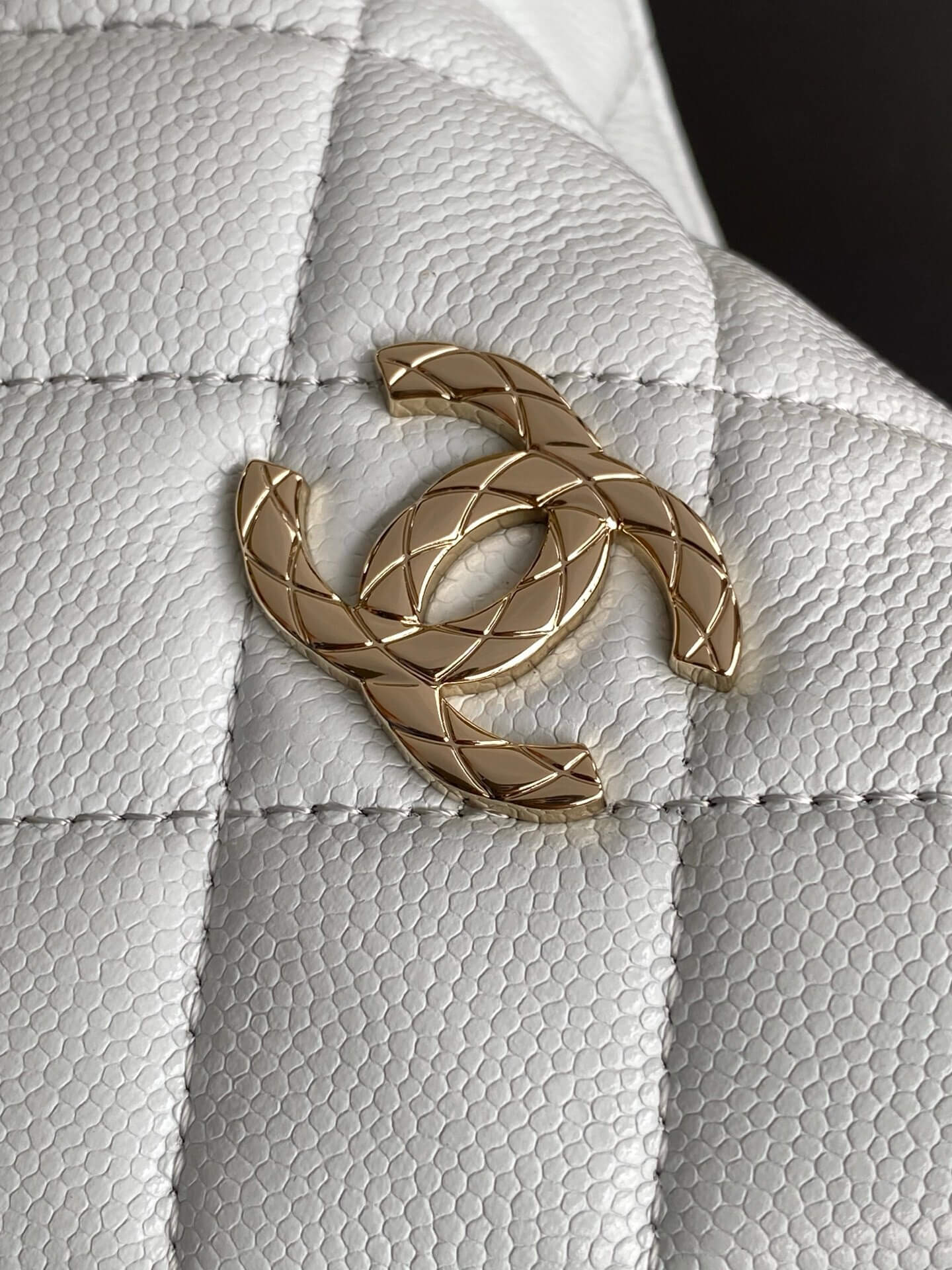 Chanel Coco Crush Handle Clutch With Chain Caviar Leather Shoulder Crossbody Handbag - Image 32