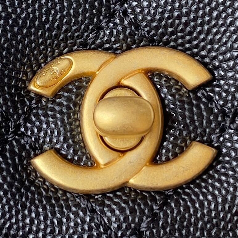 Chanel Coco Handle Quilted Caviar Leather Shoulder Crossbody Handbag - Image 24