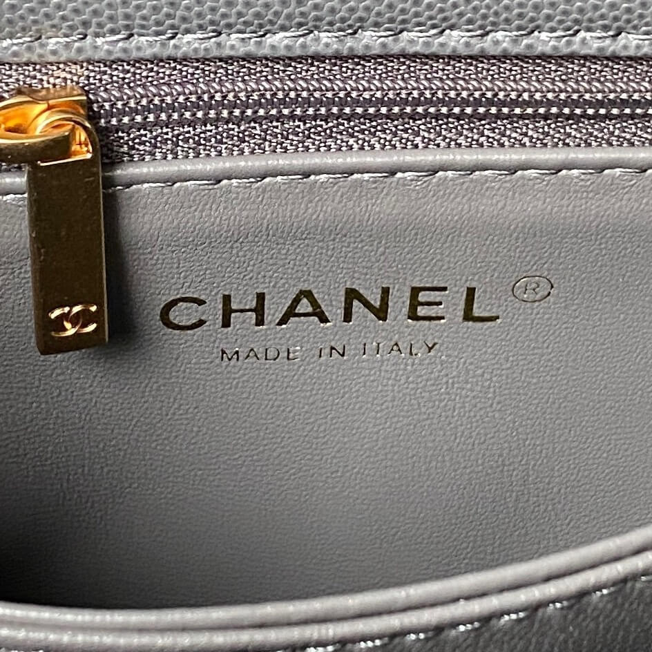 Chanel Coco Handle Quilted Caviar Leather Shoulder Crossbody Handbag - Image 91