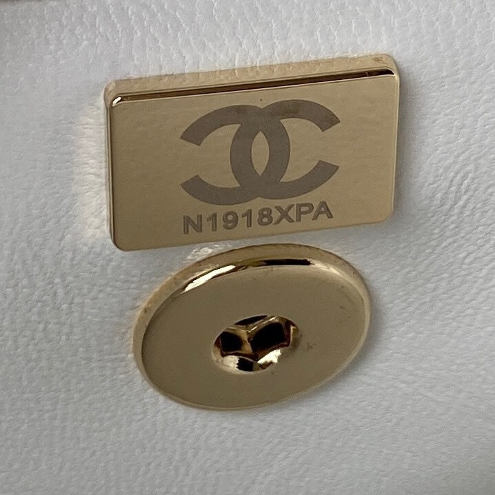 Chanel Coco Handle Quilted Caviar Leather Shoulder Crossbody Handbag - Image 58