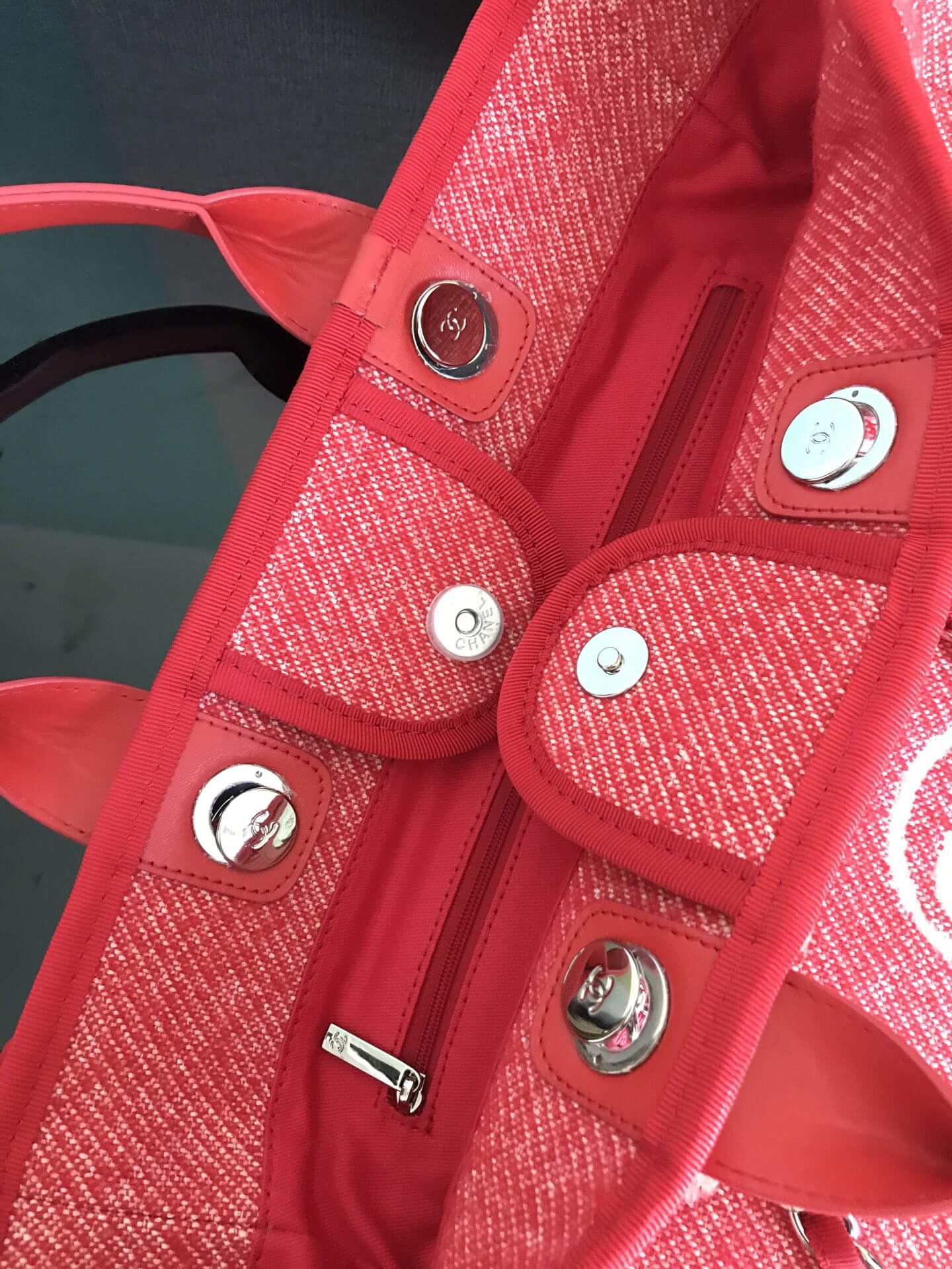 Chanel Deauville Tote 50 Denim Canvas Shoulder HandBag Velvet Blue - Velvet Green - Velvet Red - Velvet Cream White - Velvet Black - Image 22