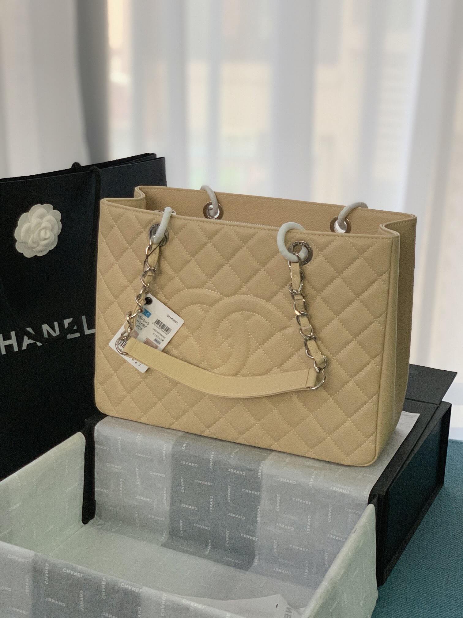 Chanel Grand Shopping Tote GST caviar leather Shoulder Handbag - Image 20