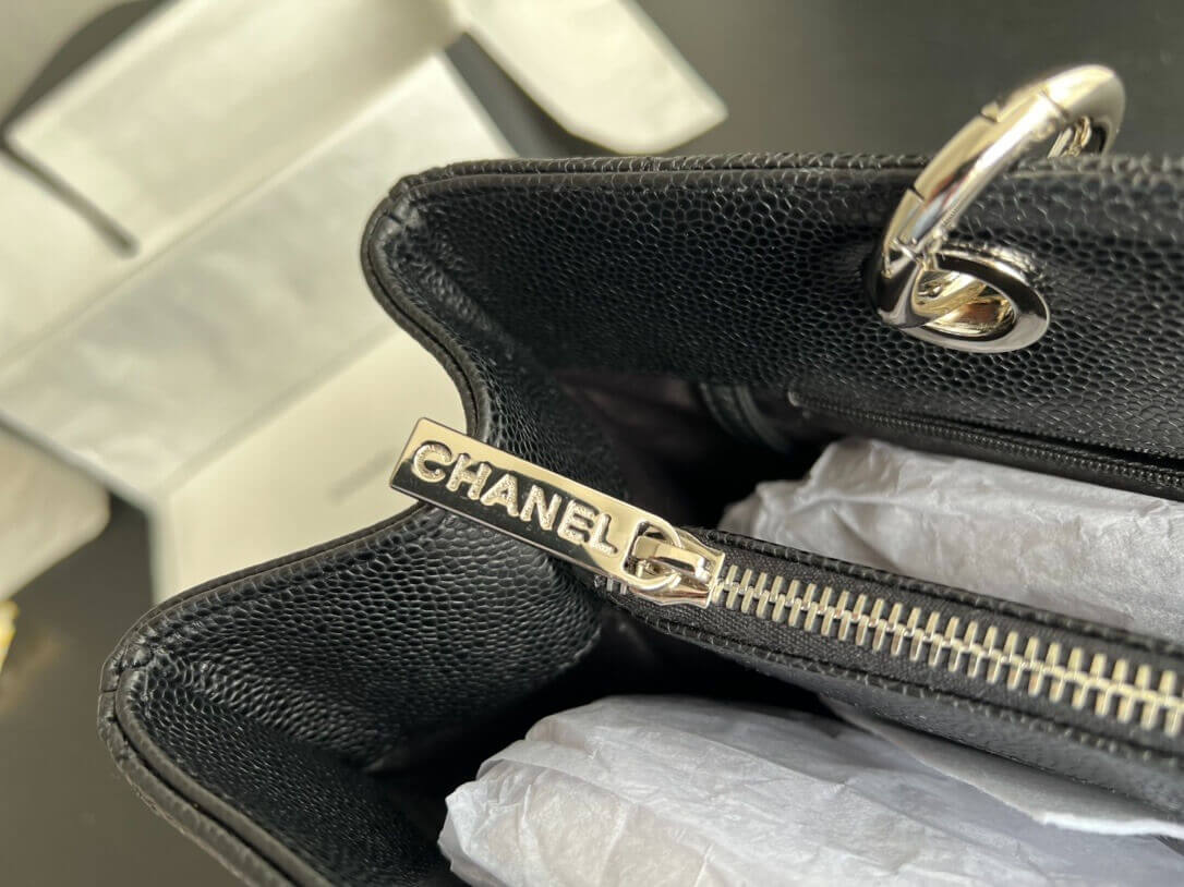 Chanel Grand Shopping Tote GST caviar leather Shoulder Handbag - Image 6