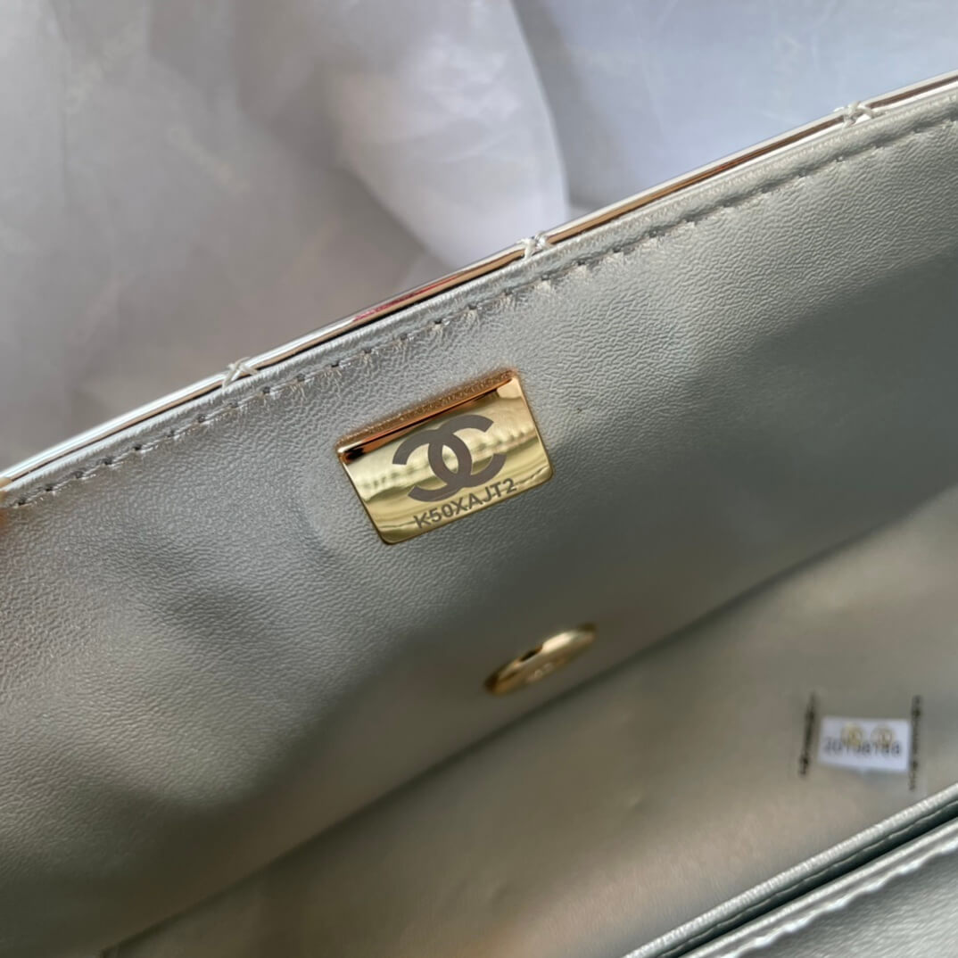 Chanel Mini Flap Top Handle Patent Leather Shoulder Crossbody Handbag - Image 41