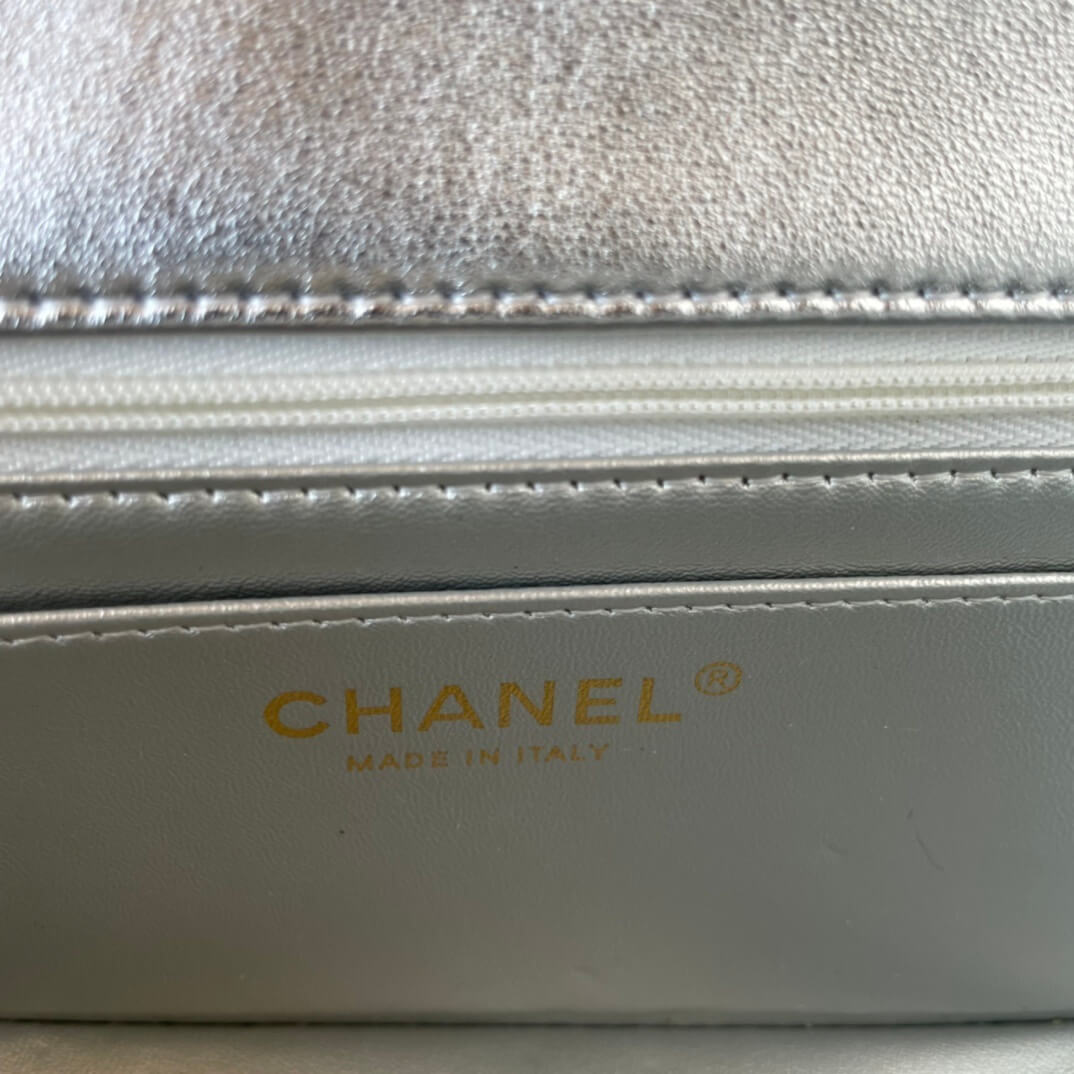 Chanel Mini Flap Top Handle Patent Leather Shoulder Crossbody Handbag - Image 40