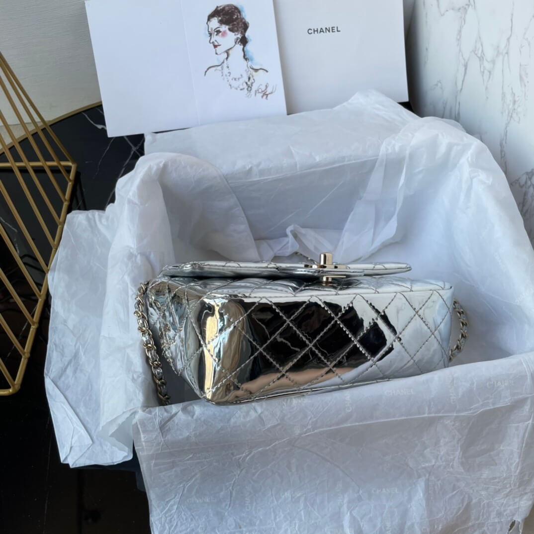 Chanel Mini Flap Top Handle Patent Leather Shoulder Crossbody Handbag - Image 45