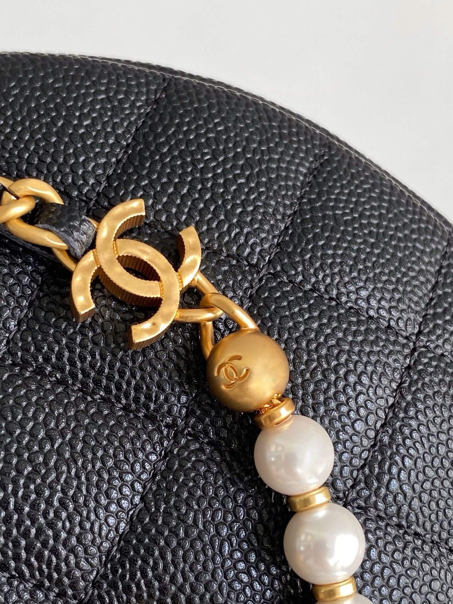 Chanel Pouch Mini Hobo Grained Calfskin Caviar Leather Handbag - Image 44