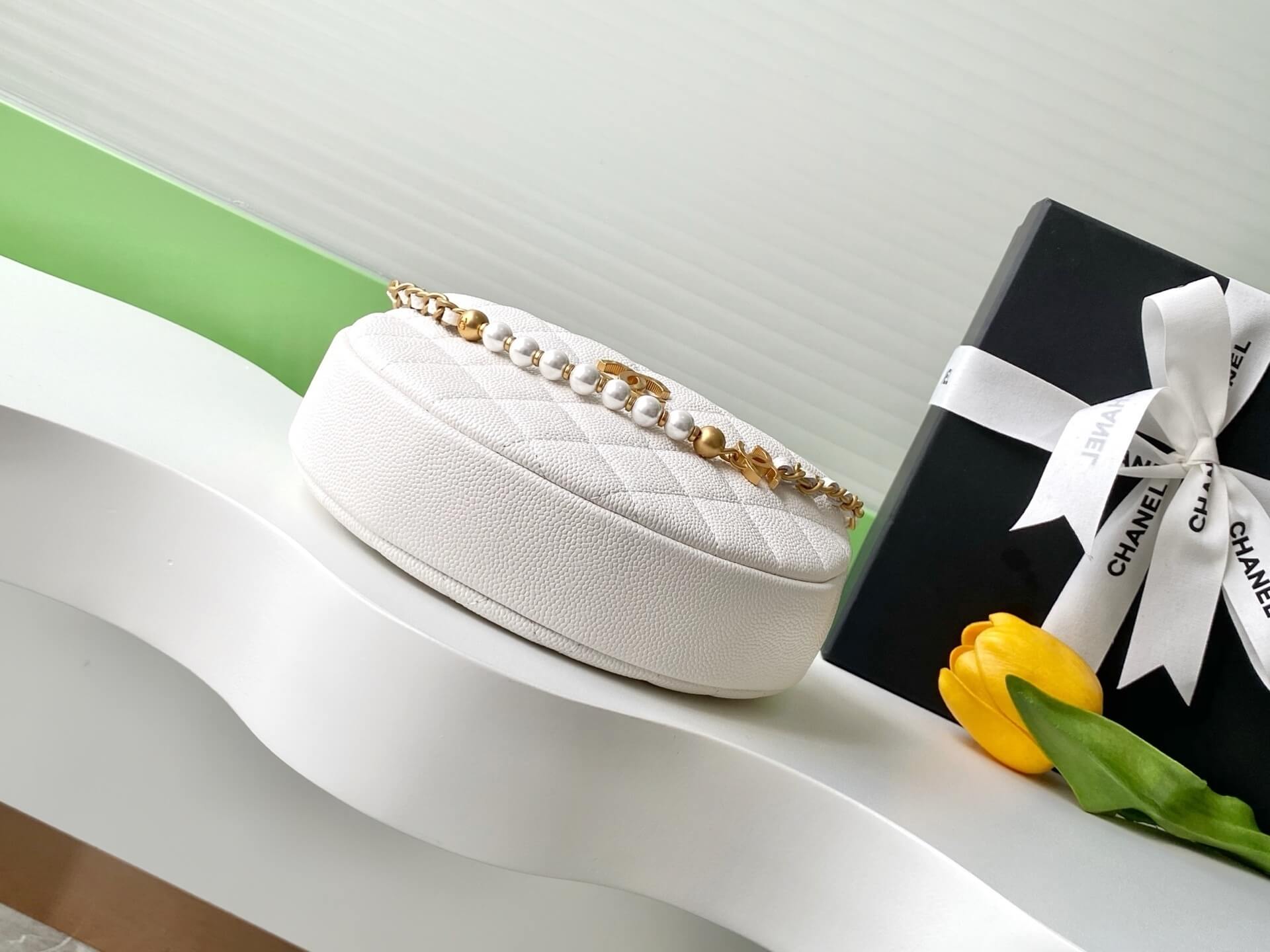 Chanel Pouch Mini Hobo Grained Calfskin Caviar Leather Handbag - Image 37