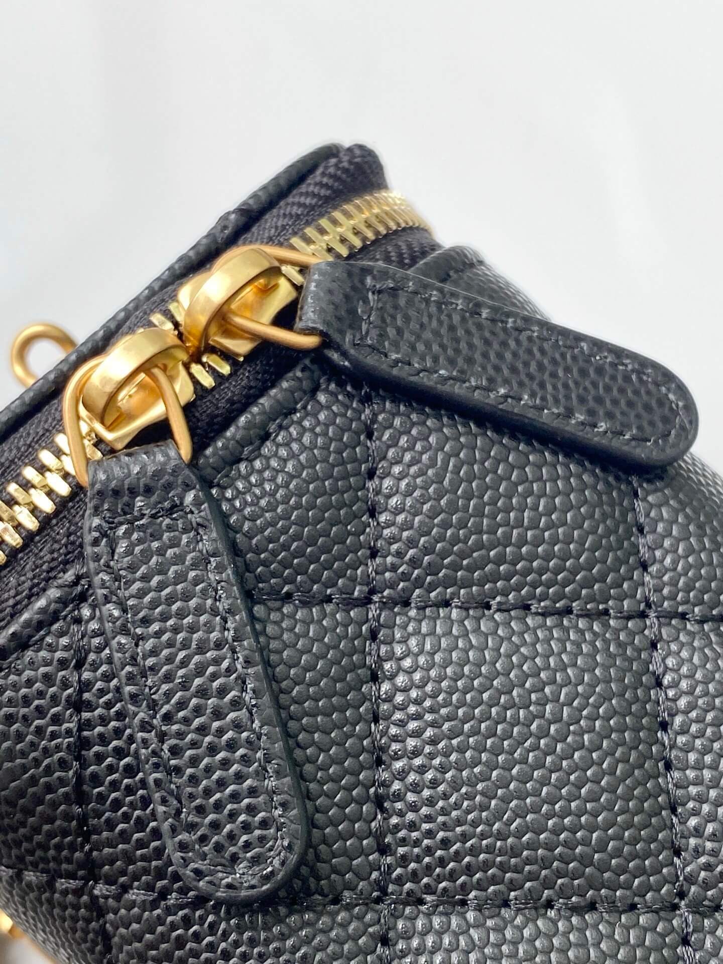 Chanel Quilted Top Handle Mini Vanity Case Caviar Leather Crossbody Bag - Image 17