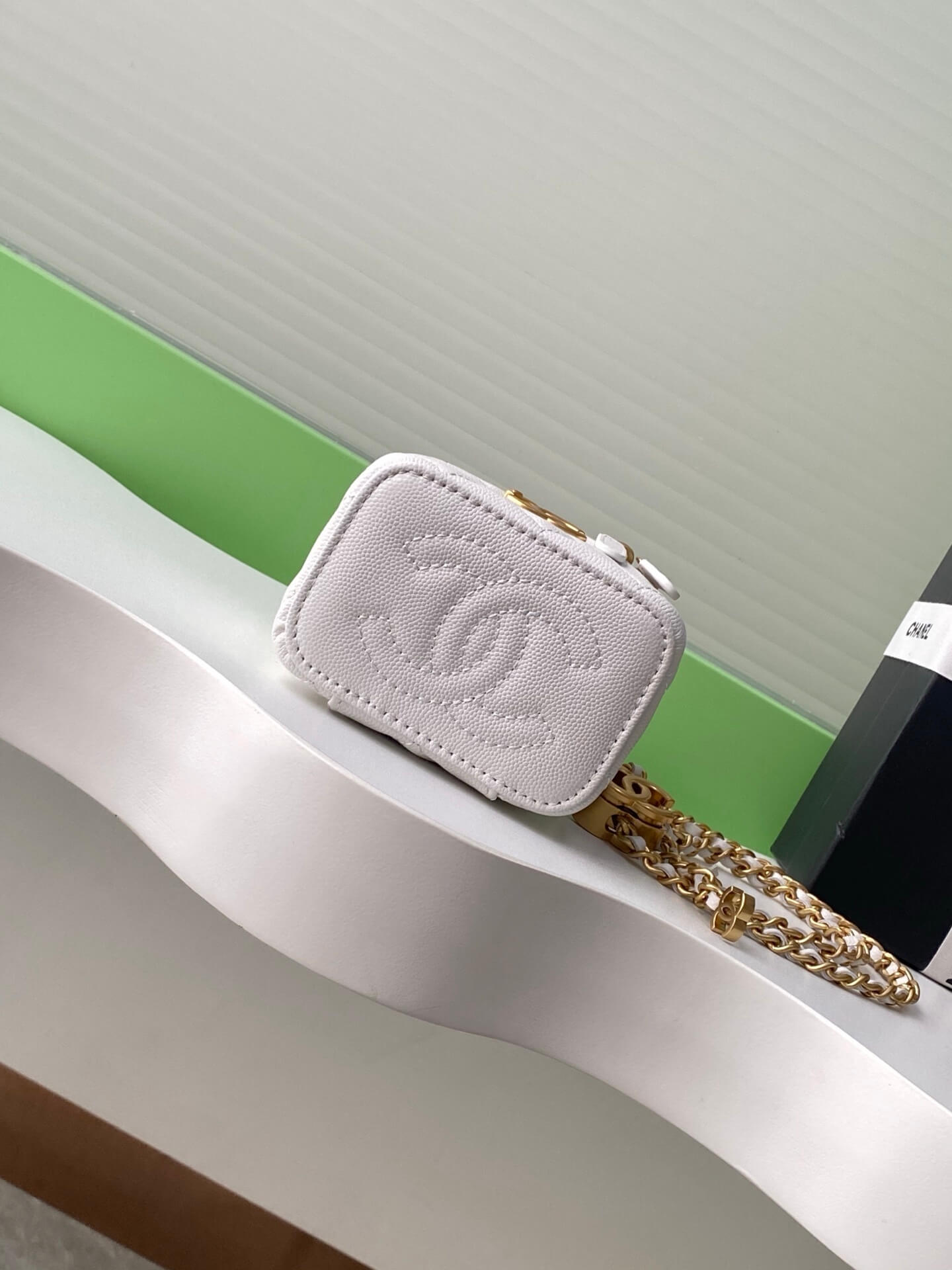 Chanel Quilted Top Handle Mini Vanity Case Caviar Leather Crossbody Bag - Image 9