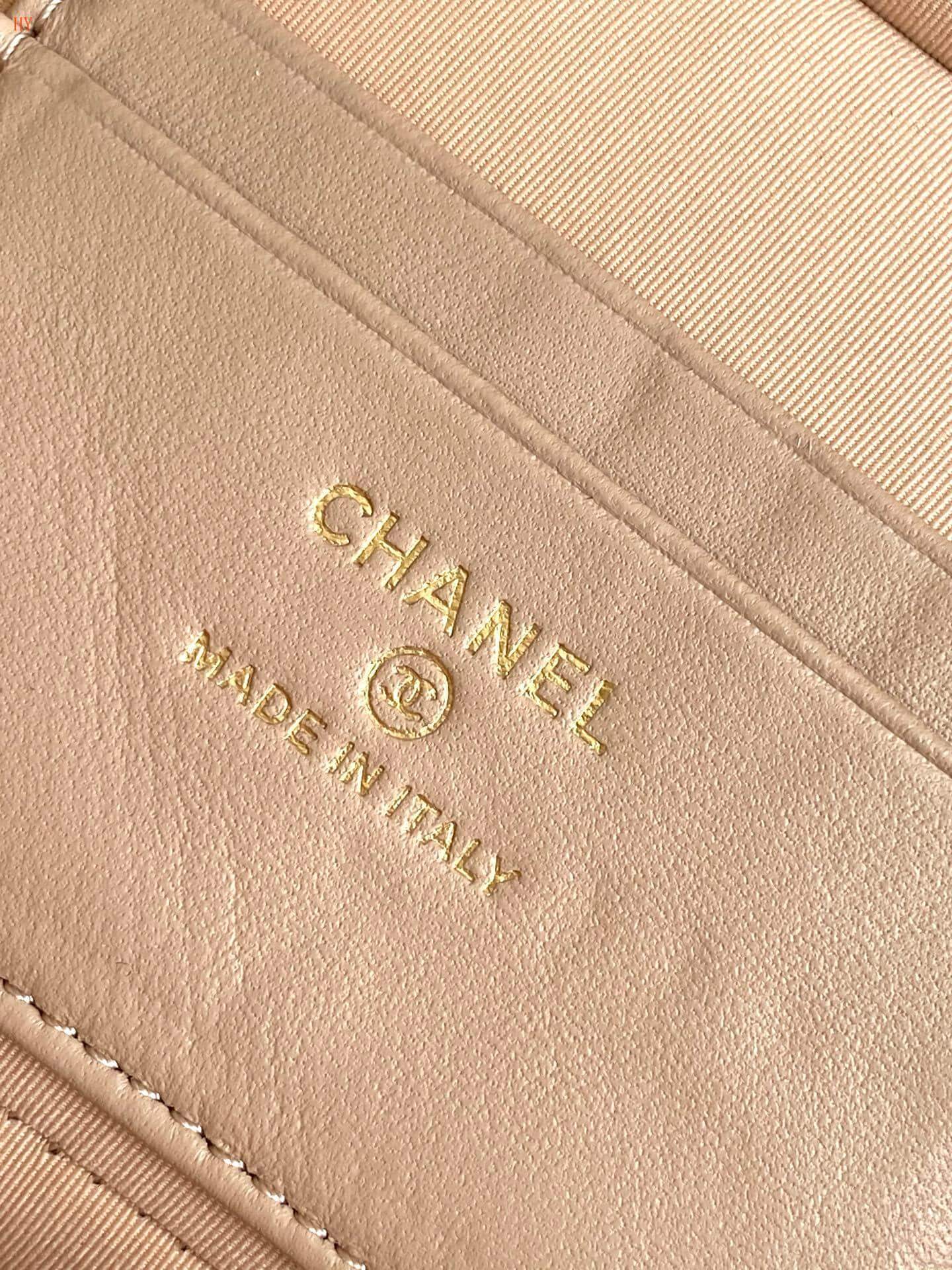 Chanel Quilted Top Handle Vanity Case Grained Calfskin Caviar Leather Crossbody Handbag - Image 66