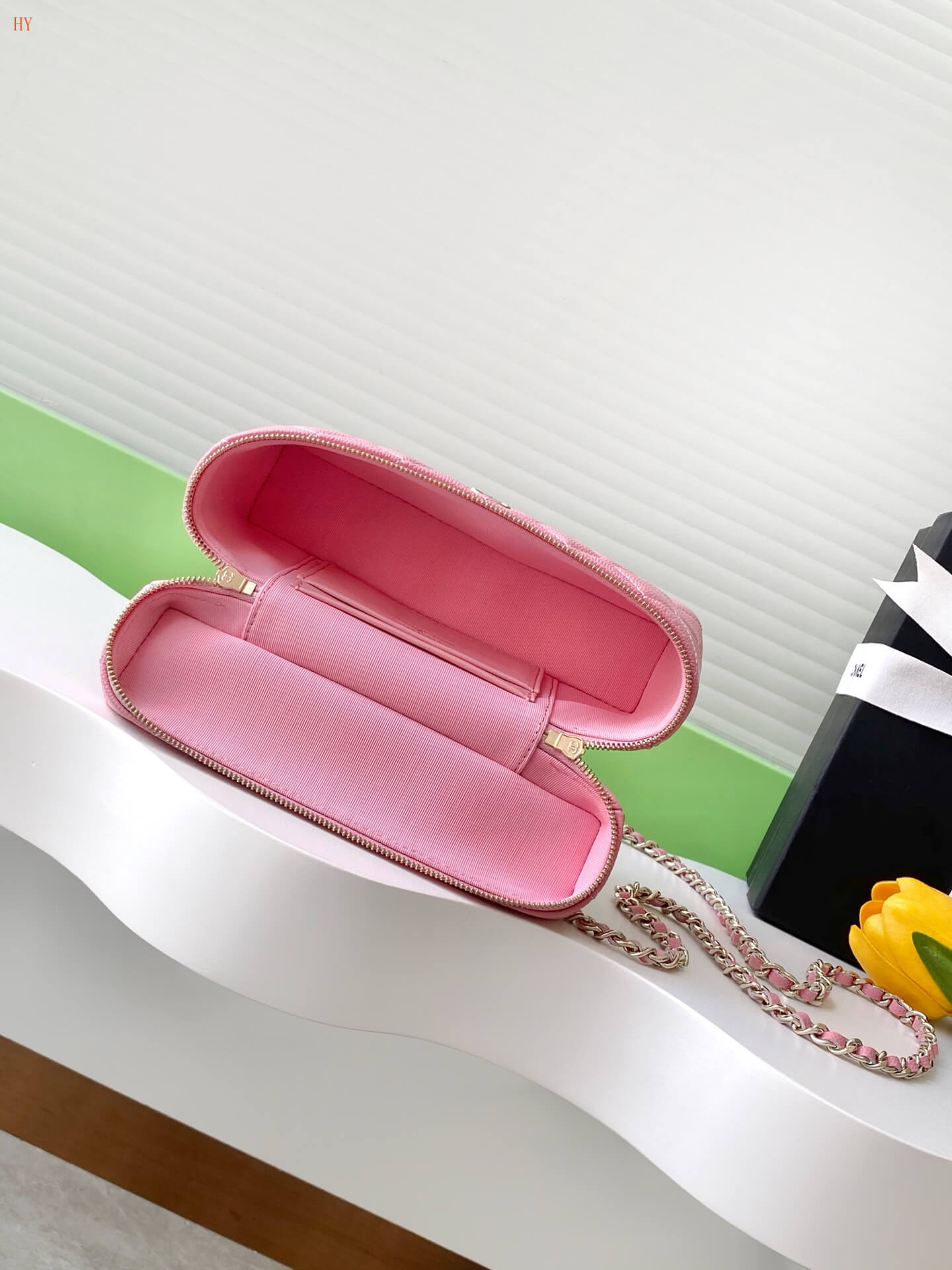 Chanel Quilted Top Handle Vanity Case Grained Calfskin Caviar Leather Crossbody Handbag - Image 39