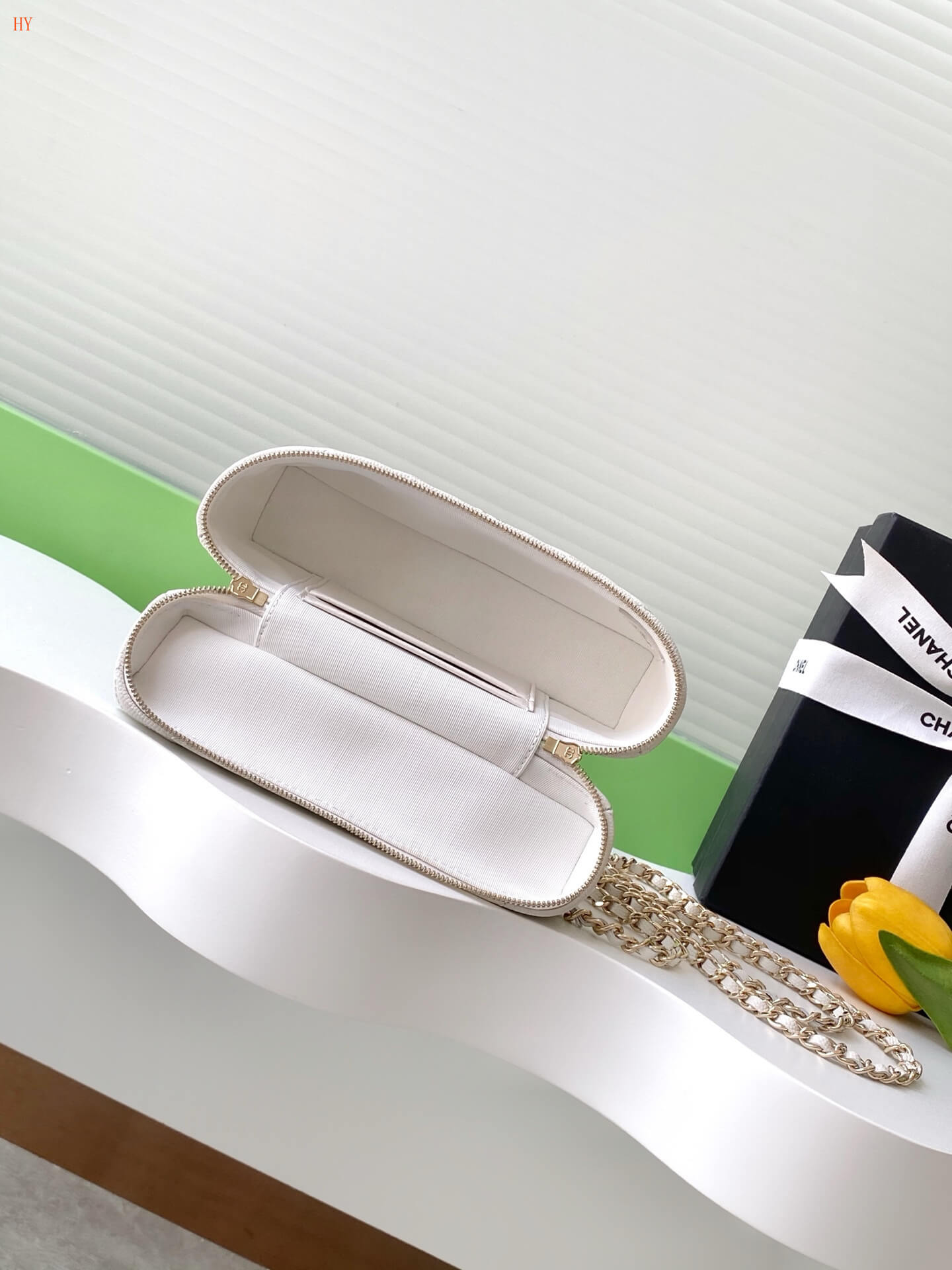 Chanel Quilted Top Handle Vanity Case Grained Calfskin Caviar Leather Crossbody Handbag - Image 21