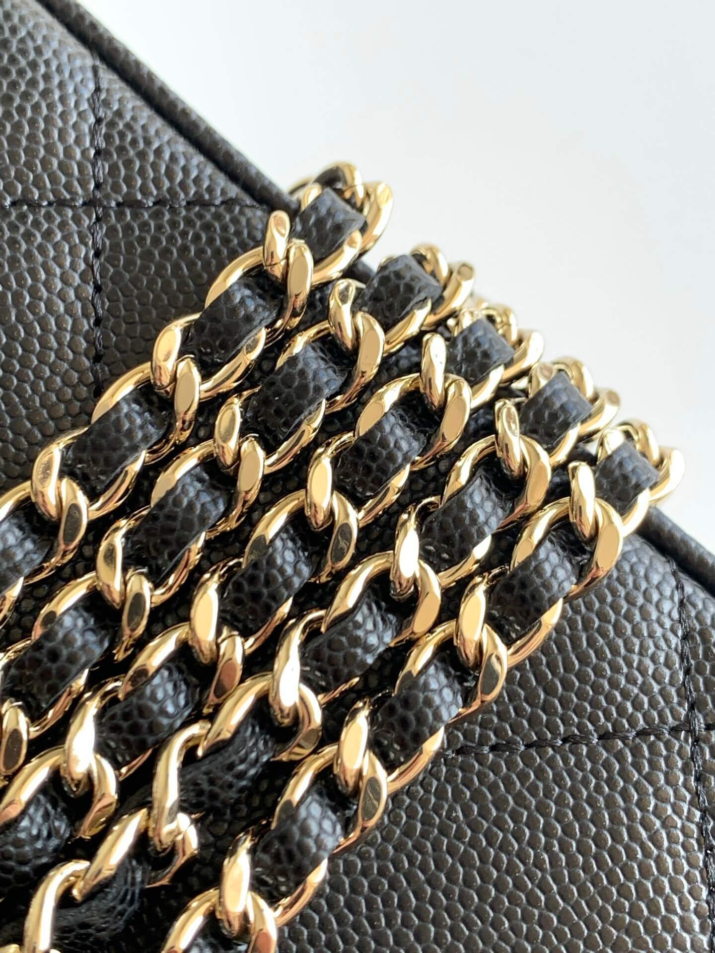 Chanel Small Top Handle Long Vanity Case with Chain Grained Calfskin Caviar Leather - Image 25