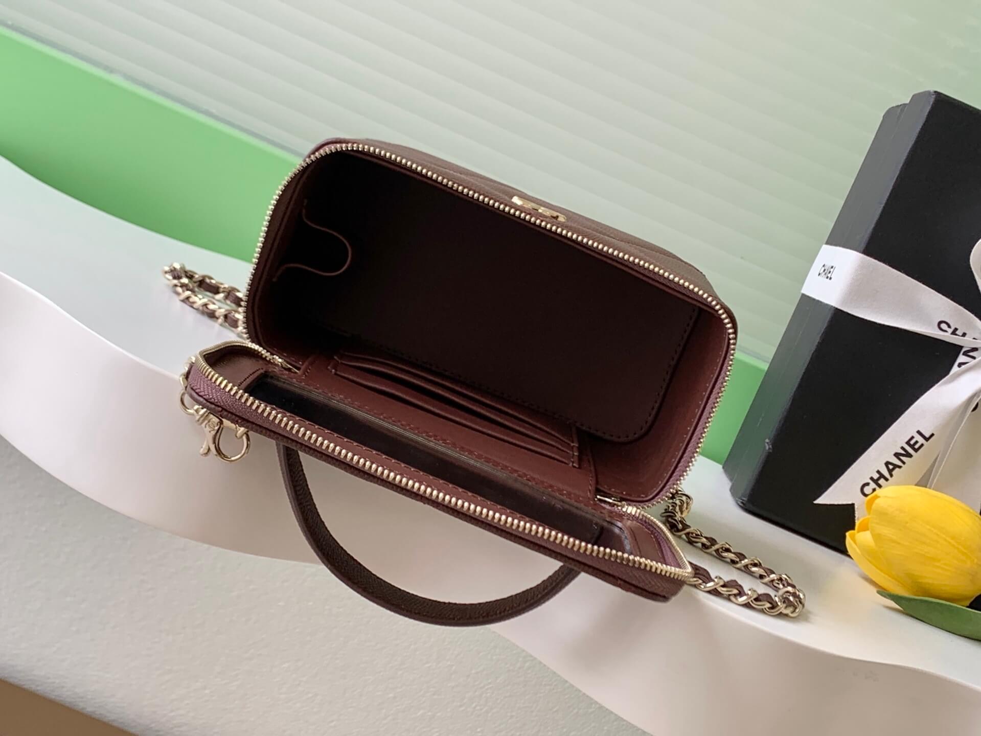 Chanel Small Top Handle Long Vanity Case with Chain Grained Calfskin Caviar Leather - Image 92