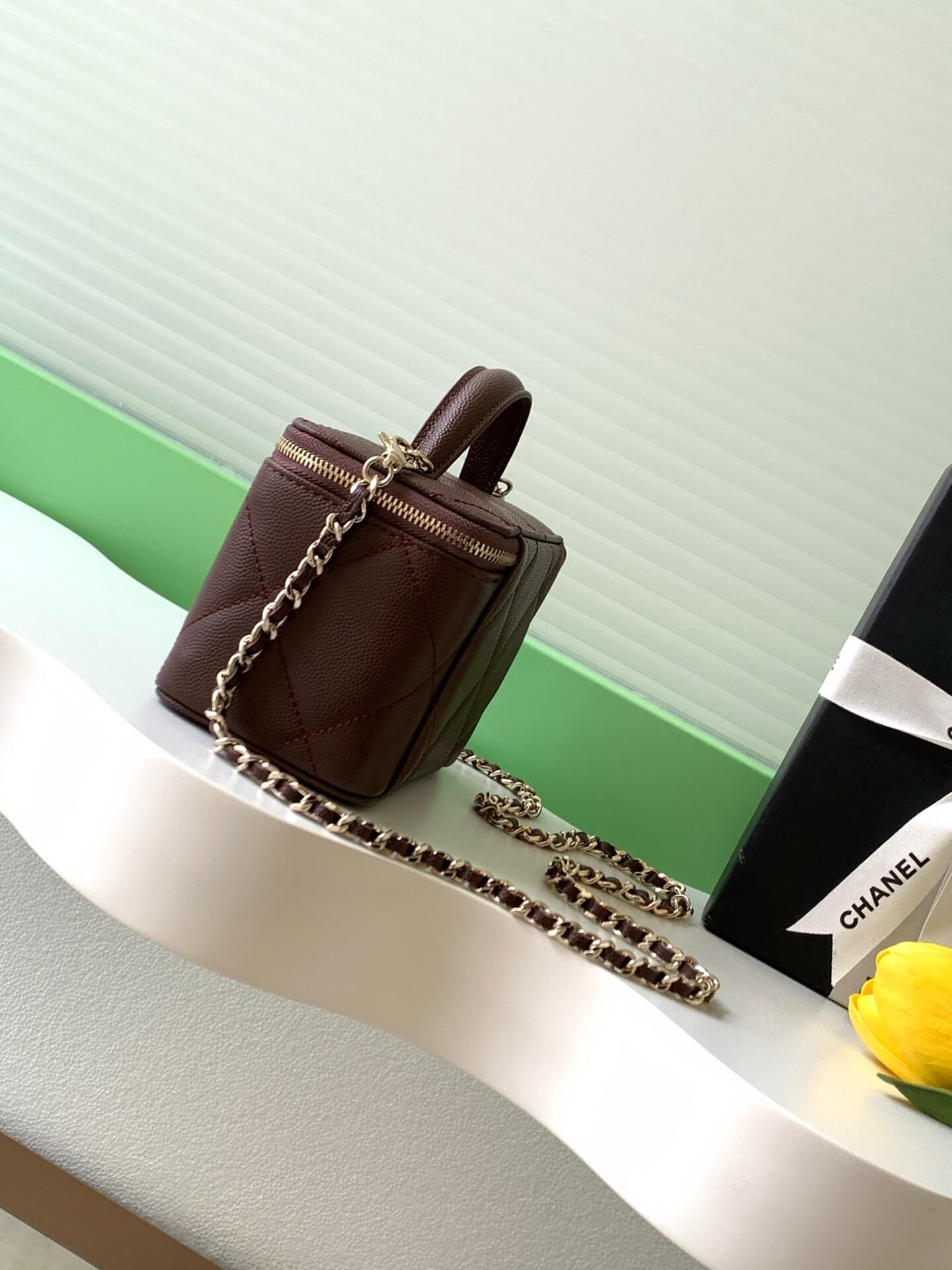 Chanel Small Top Handle Long Vanity Case with Chain Grained Calfskin Caviar Leather - Image 97