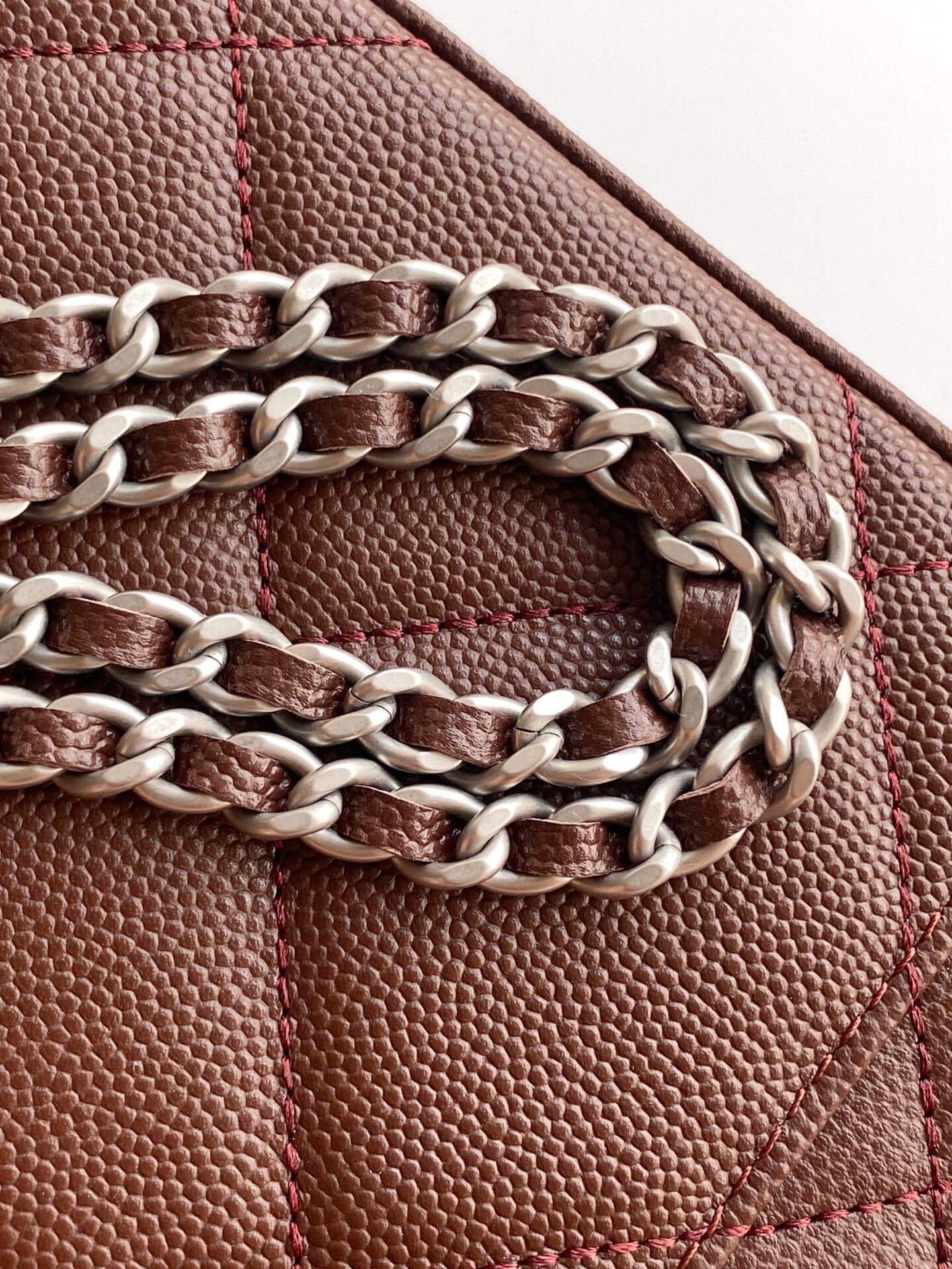 Chanel Small Top Handle Long Vanity Case with Chain Grained Calfskin Caviar Leather - Image 104