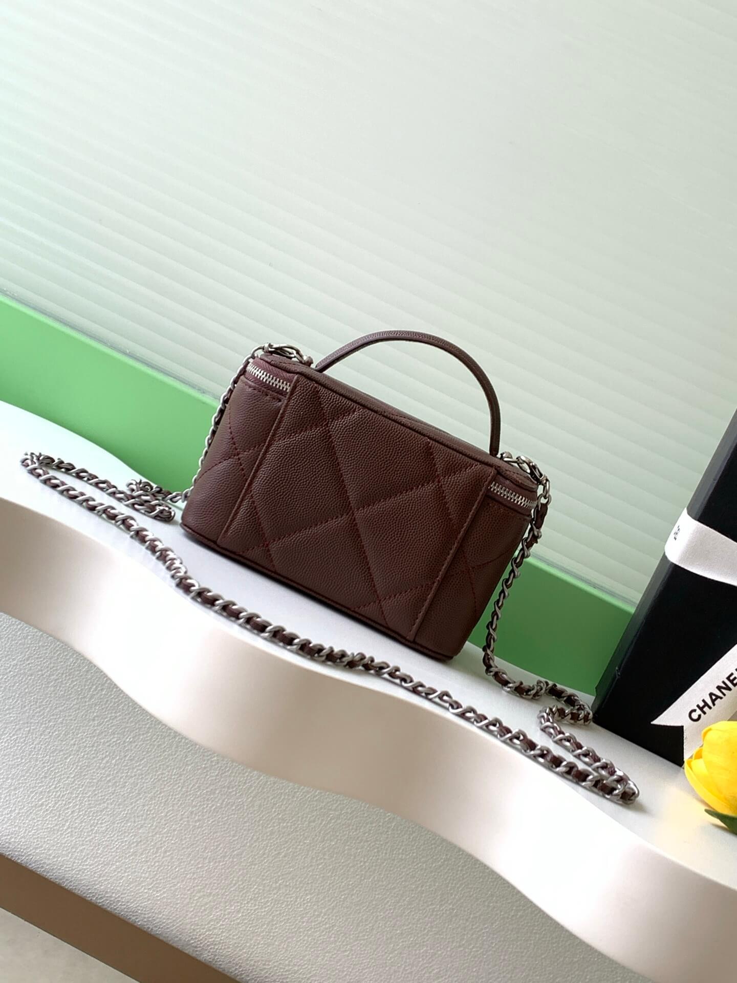 Chanel Small Top Handle Long Vanity Case with Chain Grained Calfskin Caviar Leather - Image 100