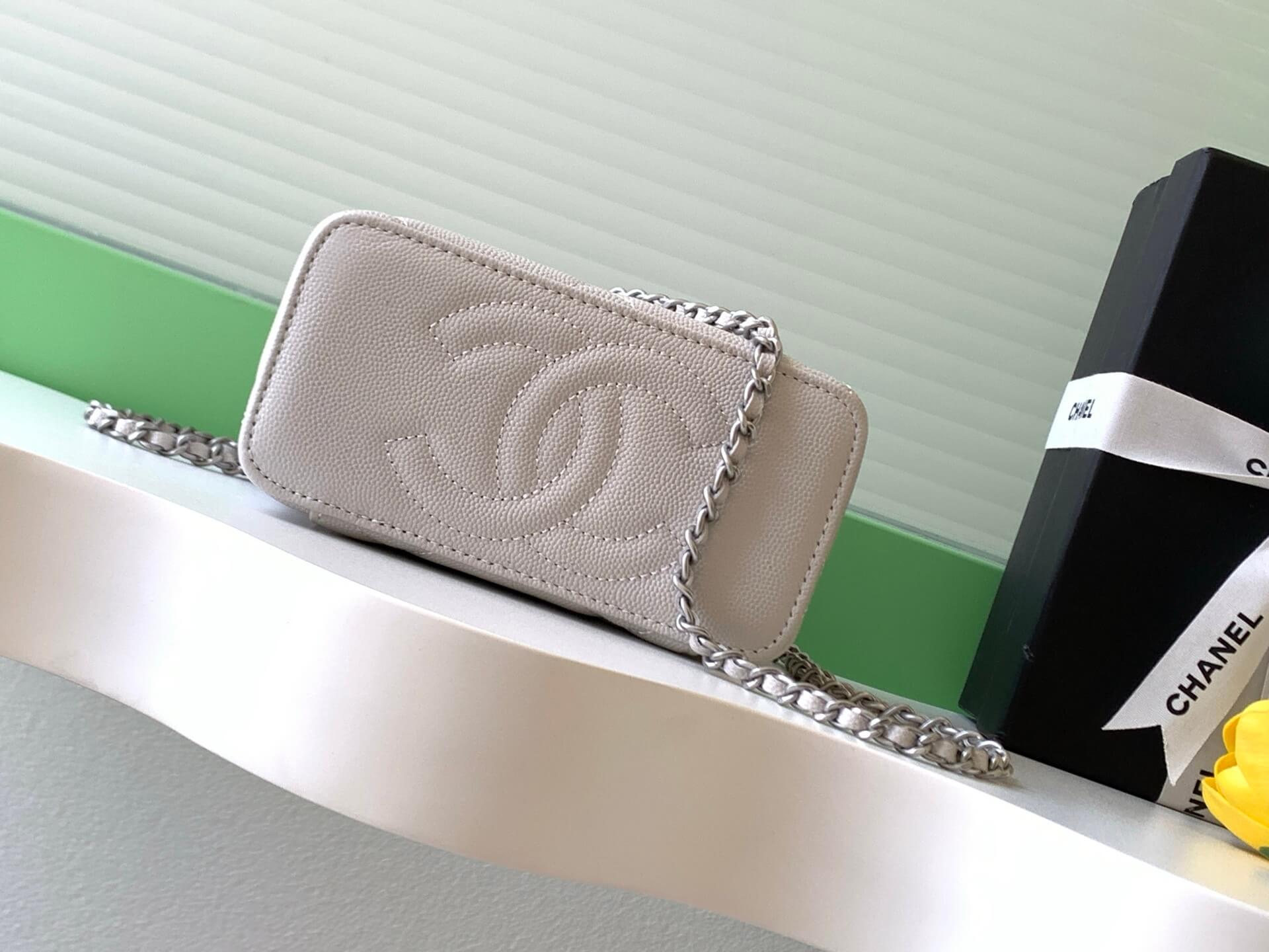 Chanel Small Top Handle Long Vanity Case with Chain Grained Calfskin Caviar Leather - Image 71