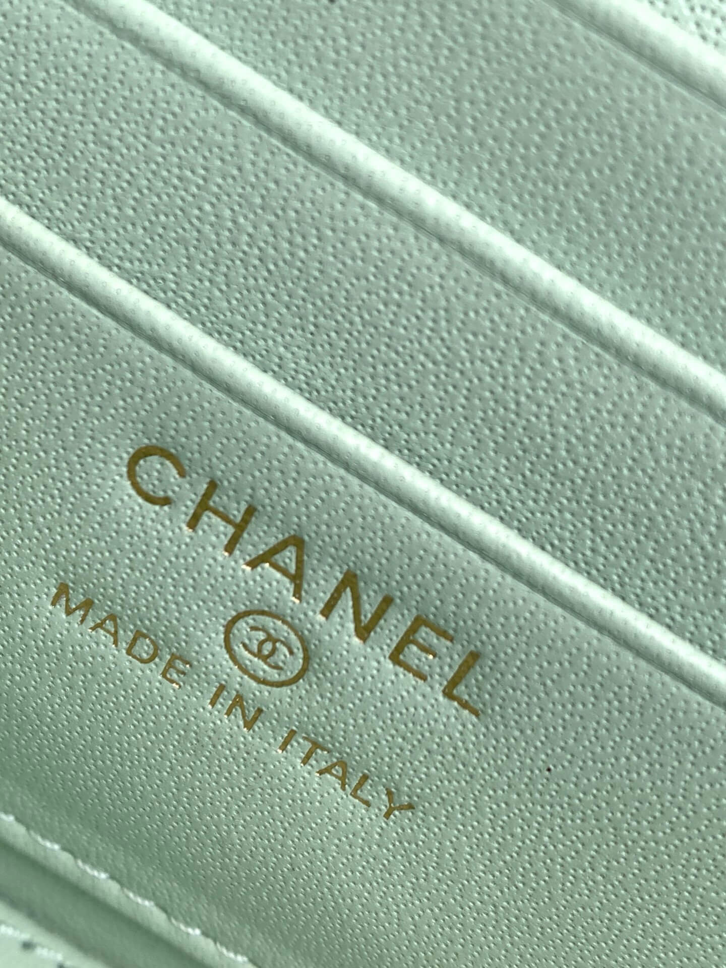 Chanel Small Top Handle Long Vanity Case with Chain Grained Calfskin Caviar Leather - Image 75