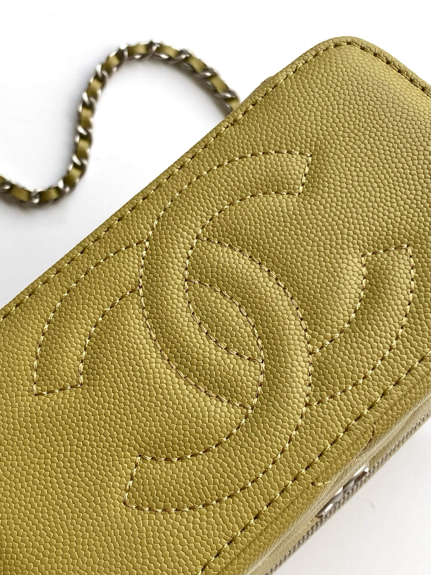 Chanel Small Top Handle Long Vanity Case with Chain Grained Calfskin Caviar Leather - Image 123