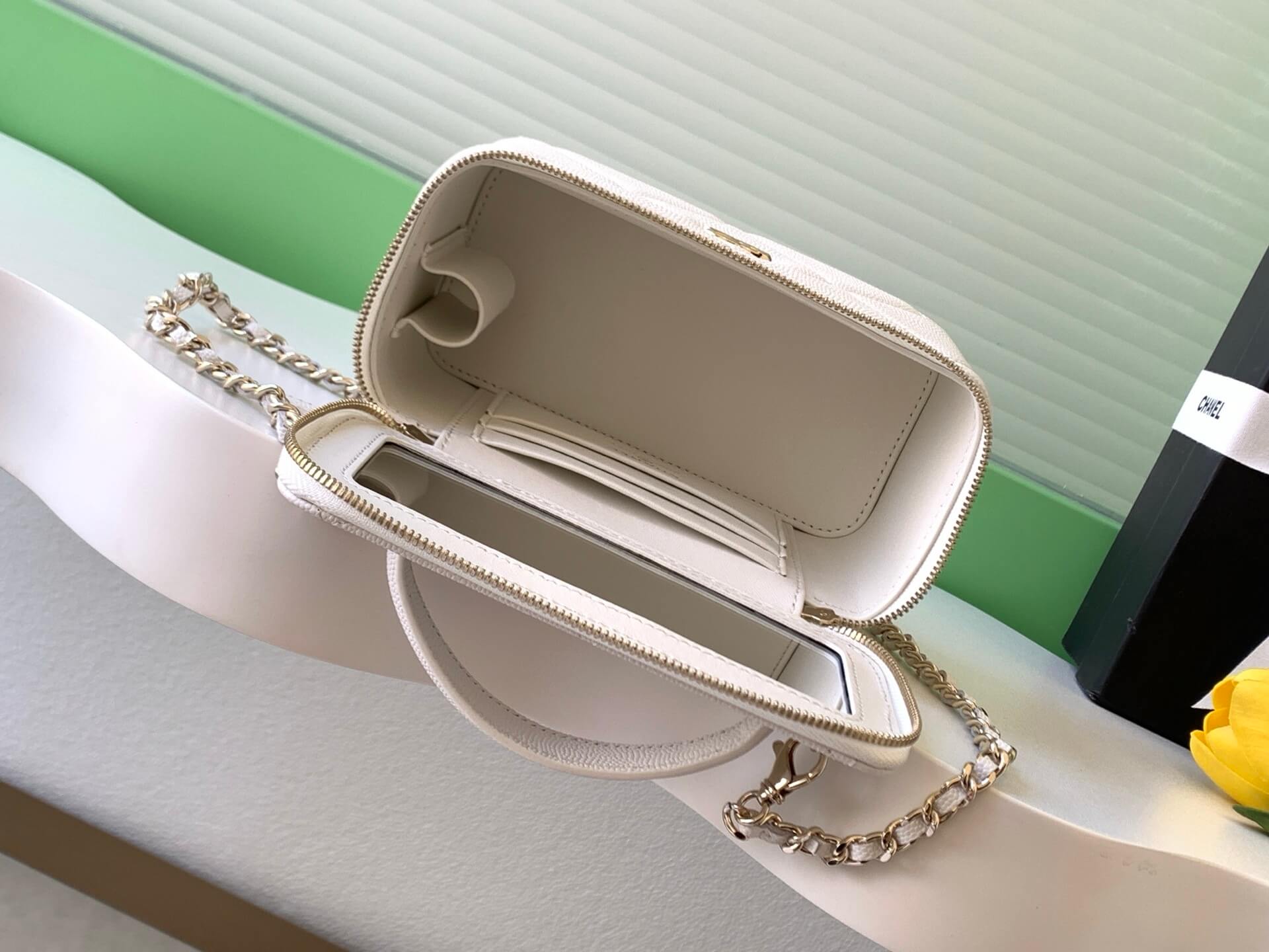 Chanel Small Top Handle Long Vanity Case with Chain Grained Calfskin Caviar Leather - Image 39
