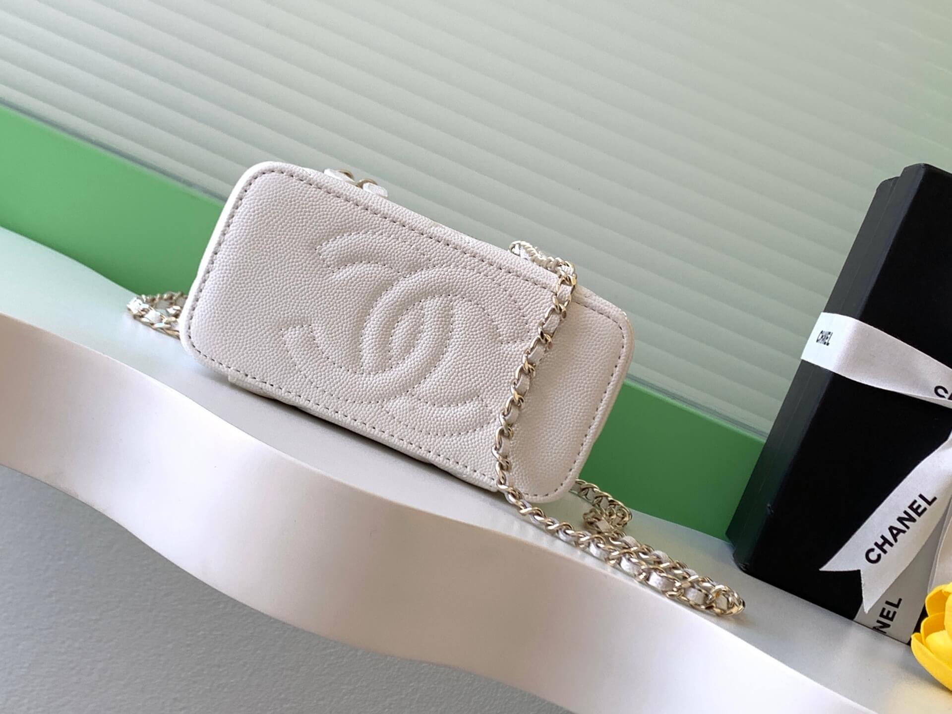 Chanel Small Top Handle Long Vanity Case with Chain Grained Calfskin Caviar Leather - Image 45