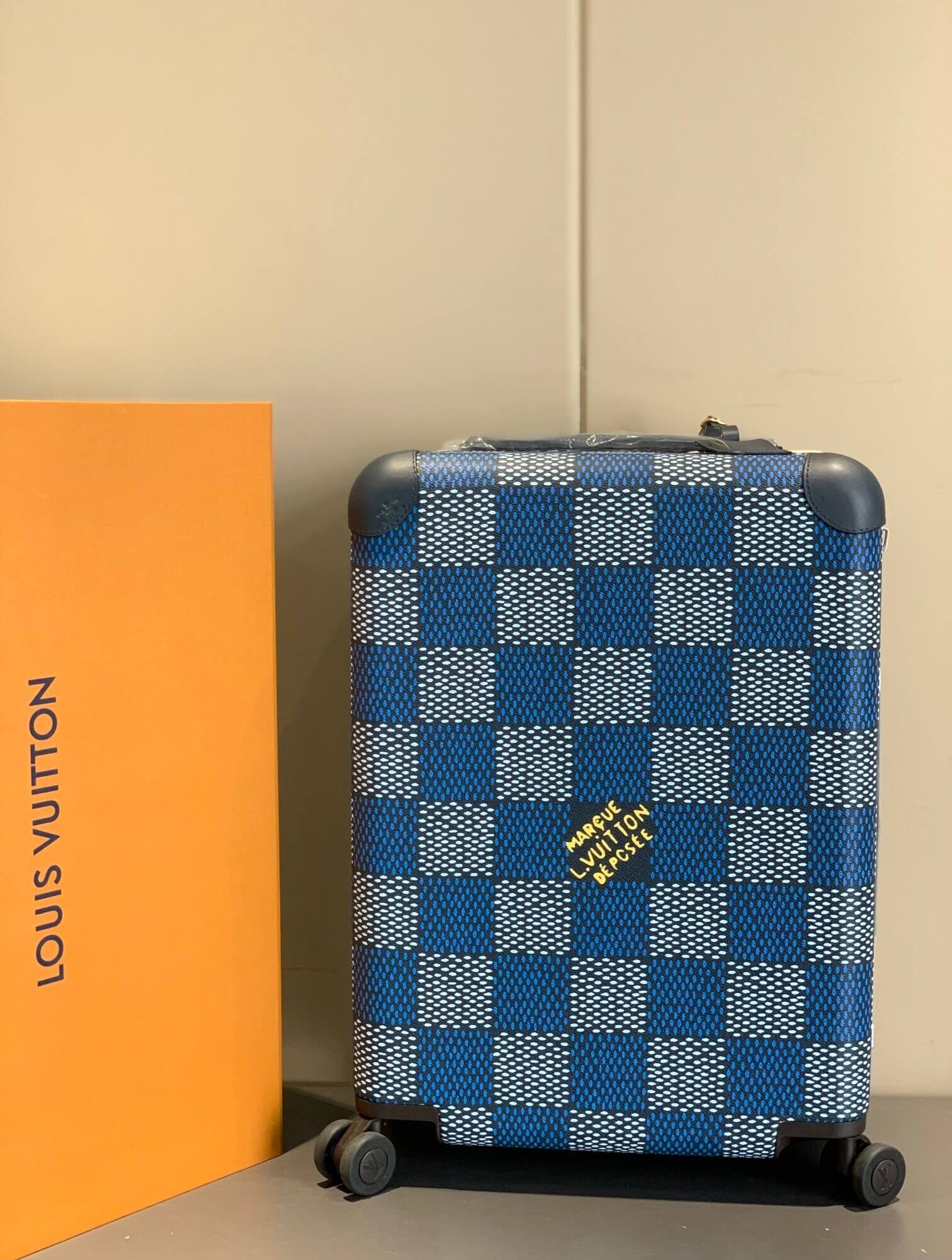 Louis Vuitton LV Damier Heritage coated canvas Horizon 55 Rolling Suitcase Travel Bag N40684 Blue