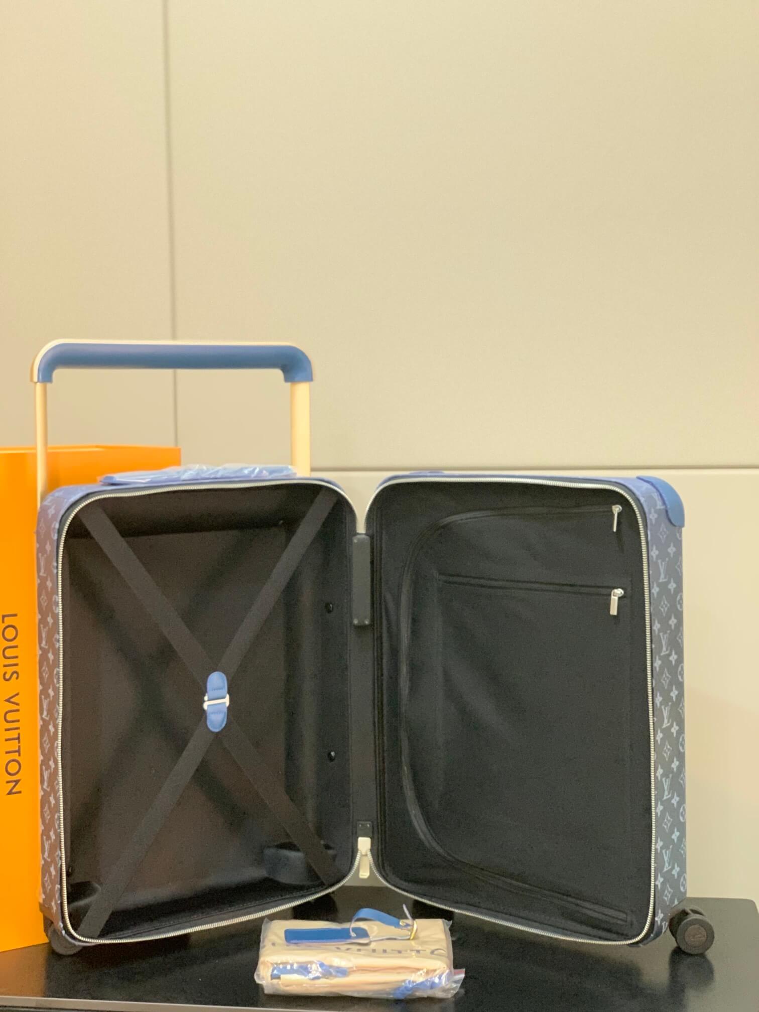 Louis Vuitton LV Monogram Gradient coated canvas Horizon 55 Cabin Suitcase Travel Bag M11557 Navy Blue - Image 3