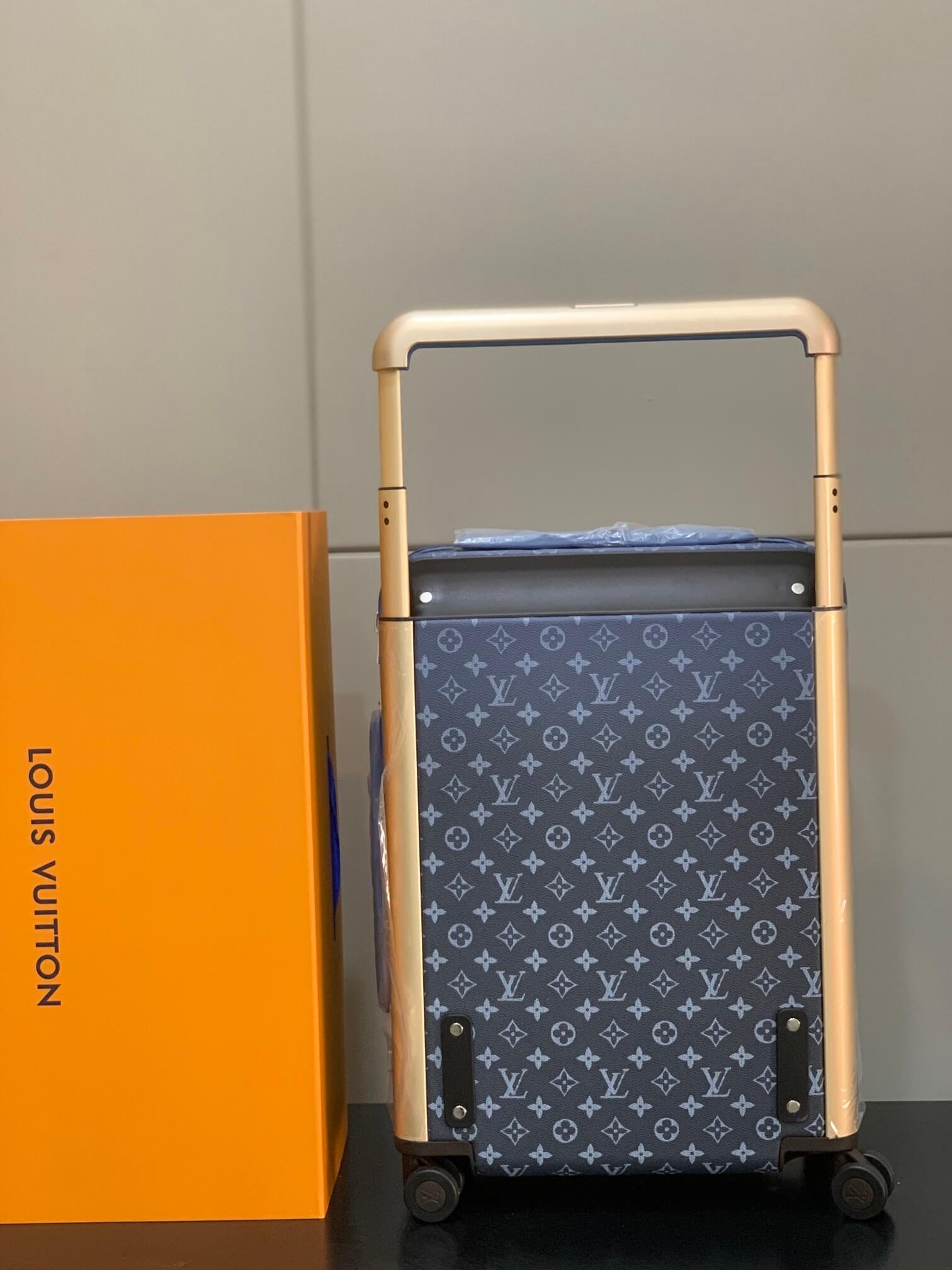 Louis Vuitton LV Monogram Gradient coated canvas Horizon 55 Cabin Suitcase Travel Bag M11557 Navy Blue - Image 2