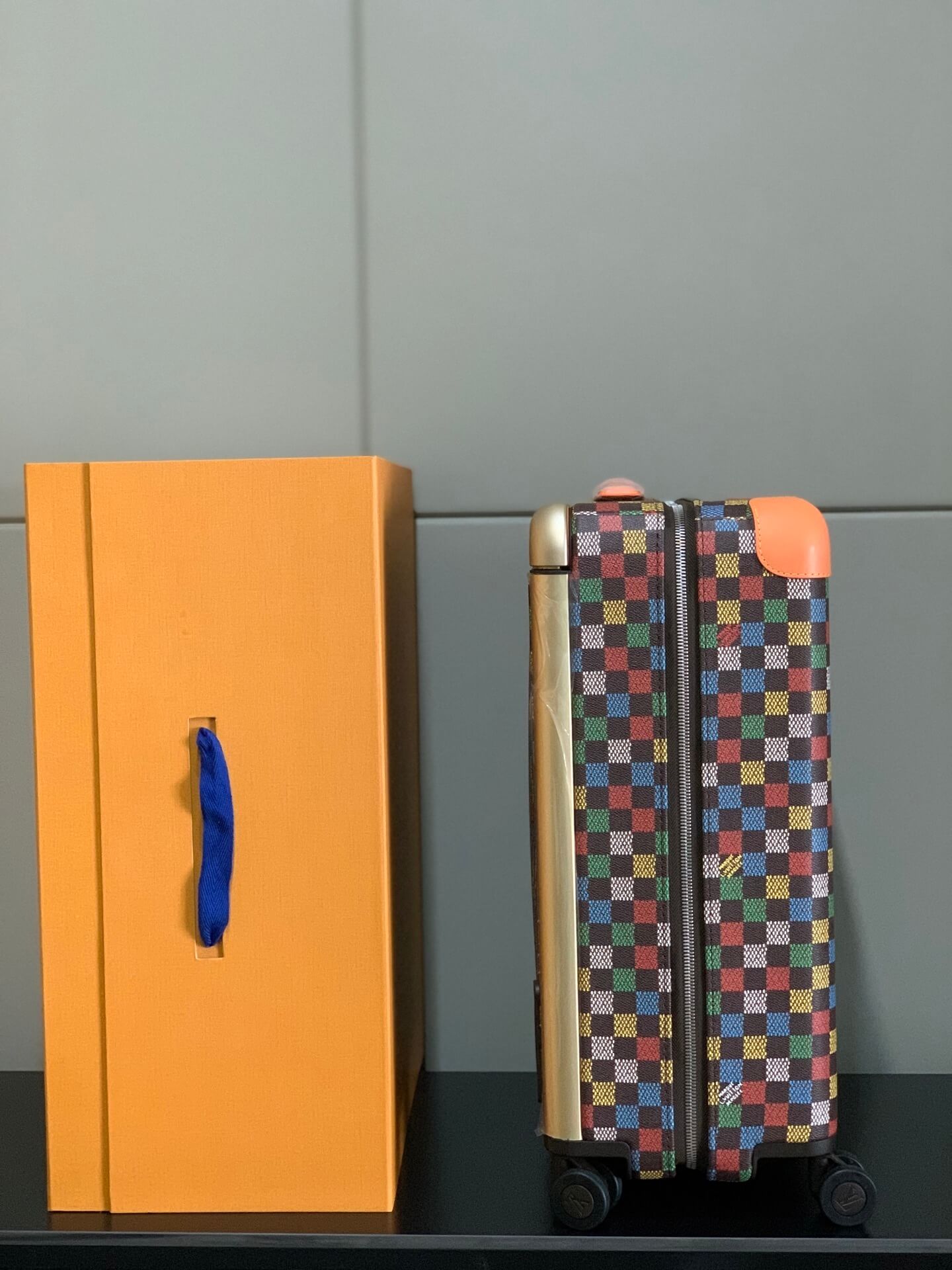 Louis Vuitton LV Vers Damier Ebene coated canvas Horizon 55 Cabin Suitcase Travel Bag N00179 Multicolor - Image 4